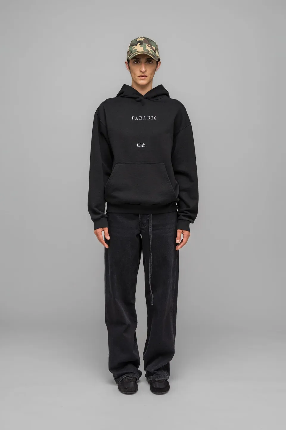 032c-buy-me-an-island-hoodie-paradis-032c image 1
