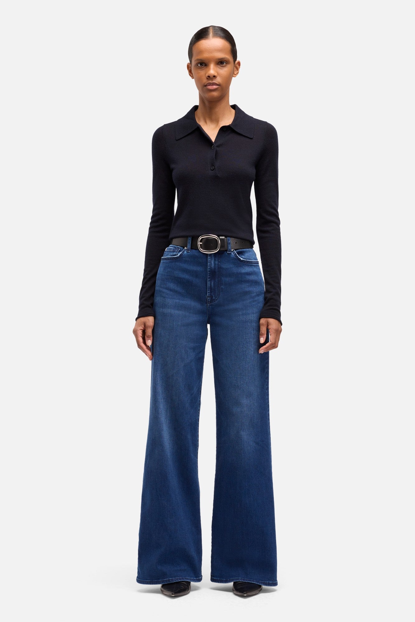 7-for-all-mankind-slim-illusion-ultra-high-rise-jean-crater image 2