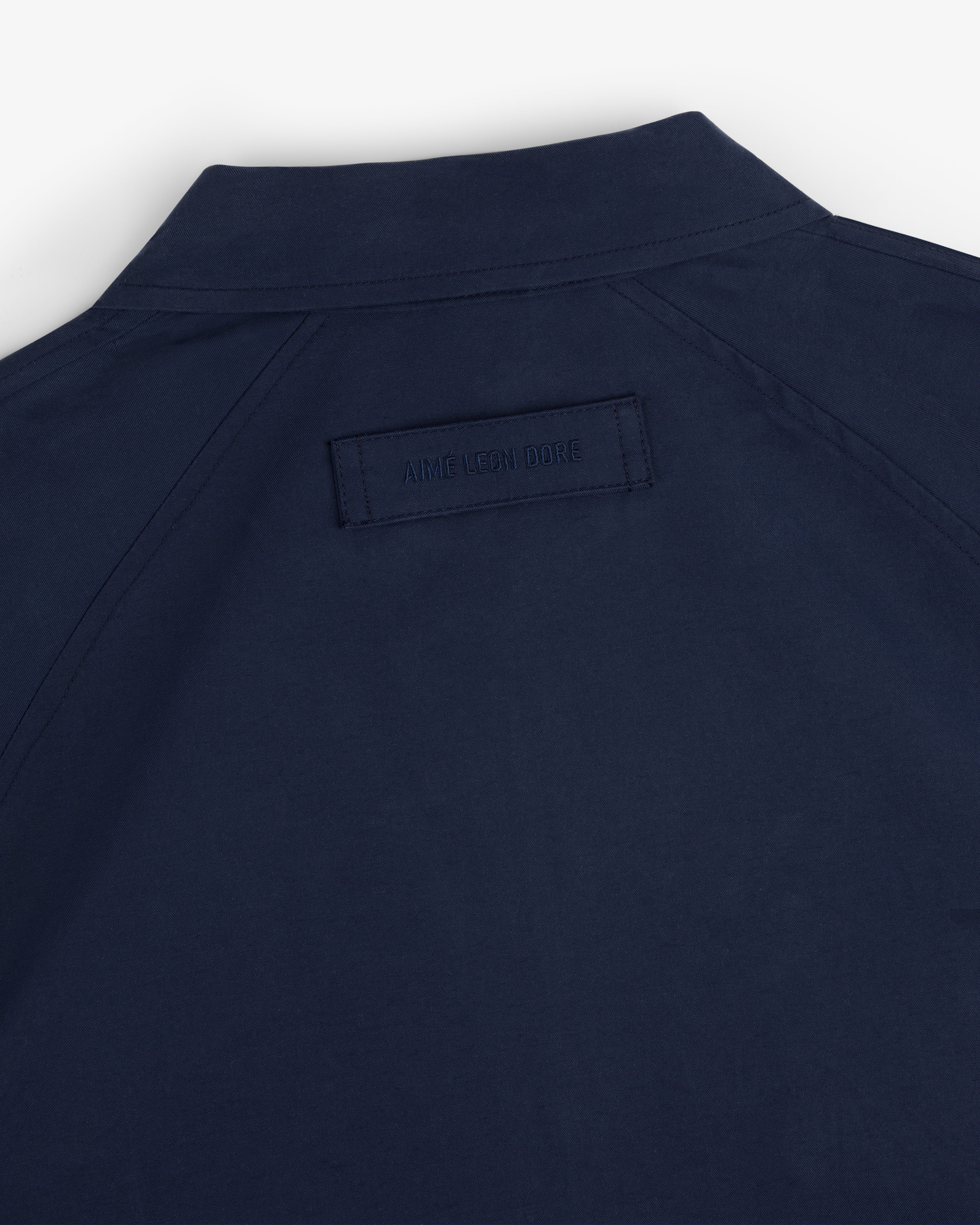 aim-leon-dore-crest-casual-jacke-navy image 8