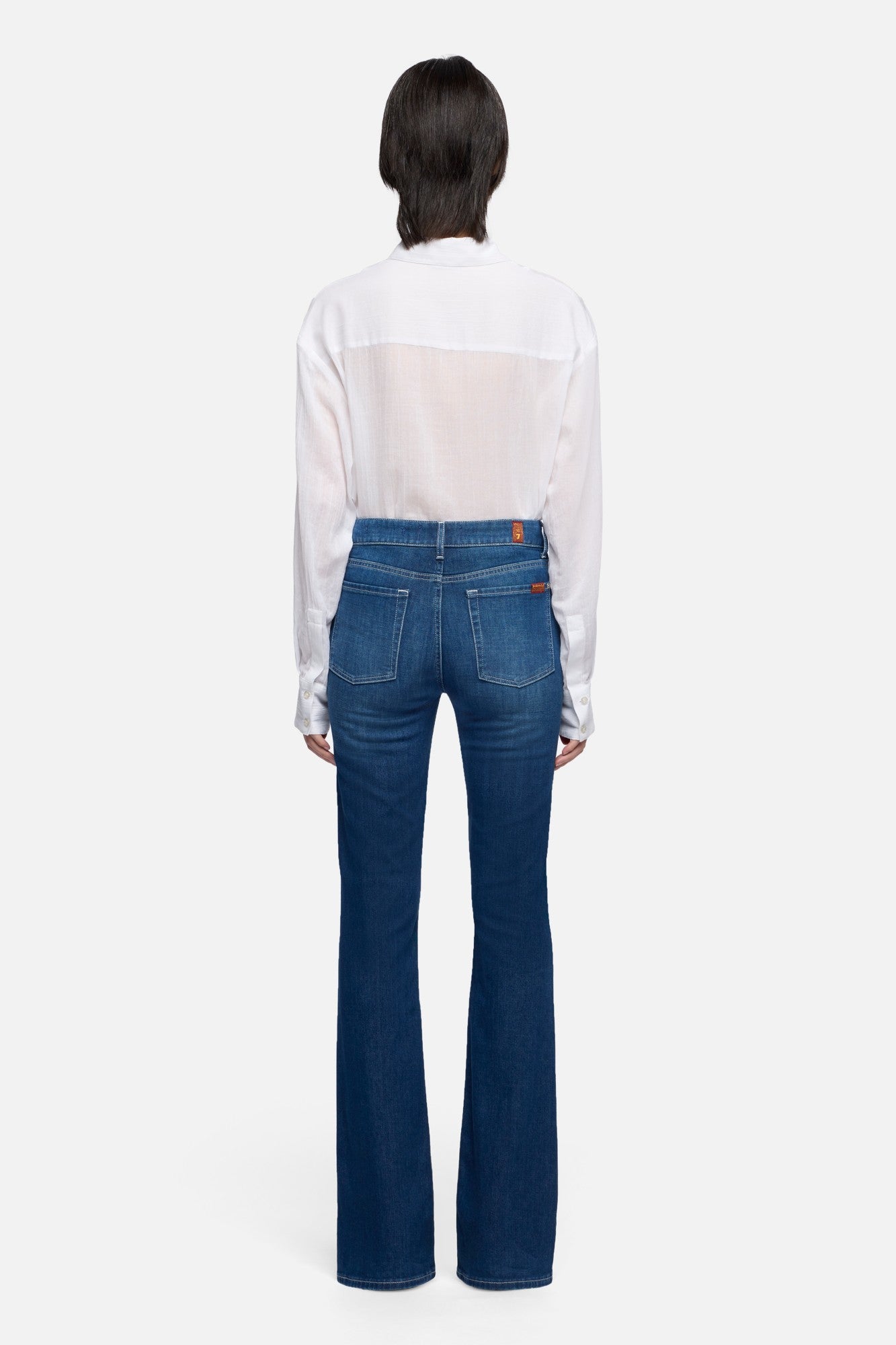 7-for-all-mankind-leggy-bootcut-jeans-in-left-hand-stormy-drift image 5