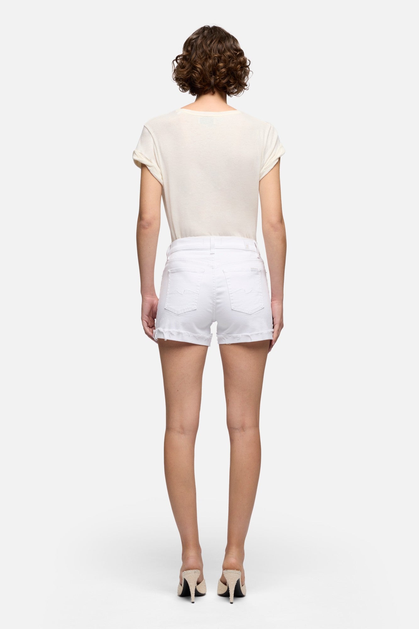 7-for-all-mankind-mid-roll-shorts-swan-damen-wei image 5