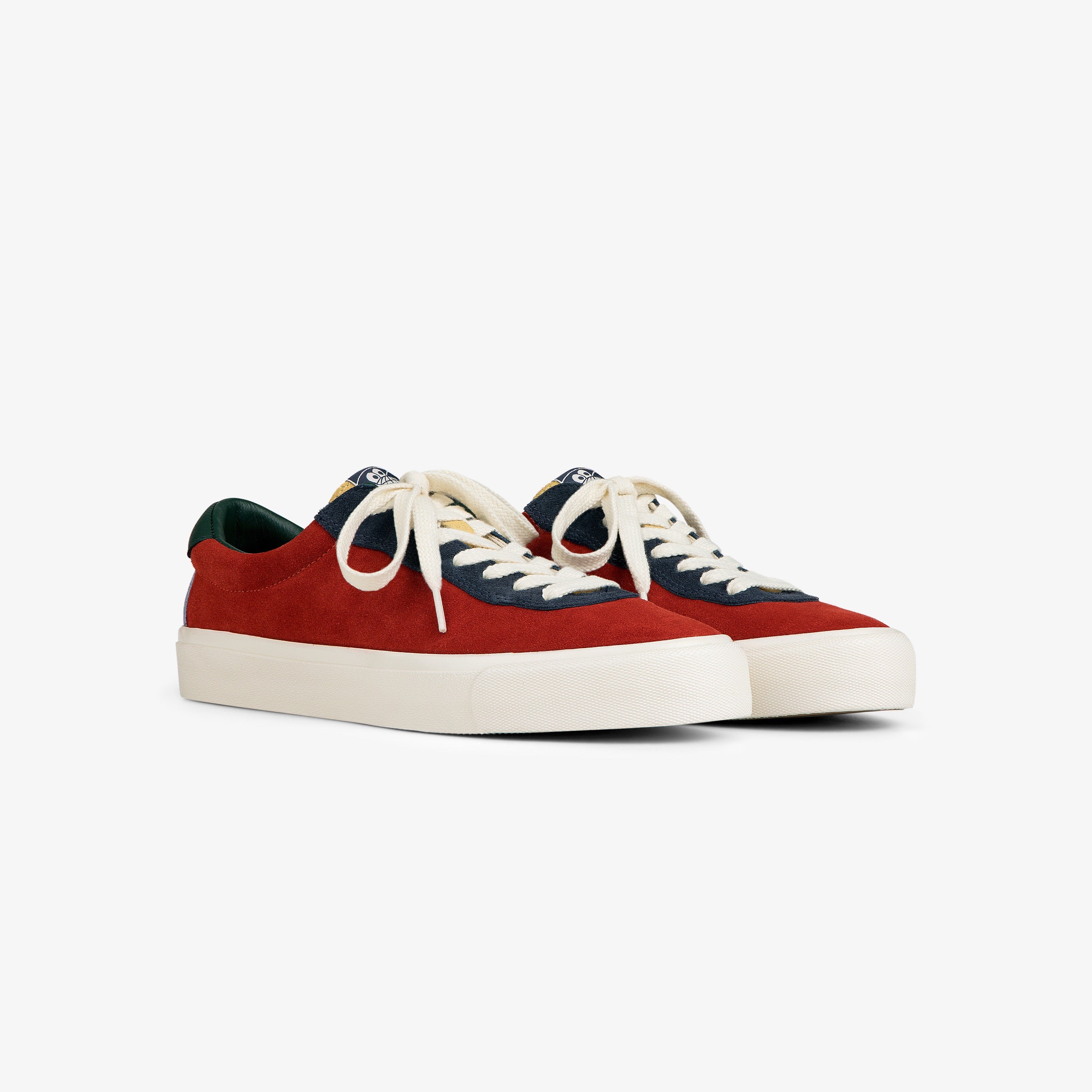 aim-leon-dore-ald-last-resort-ab-vm001-lo-suede-sneaker image 1