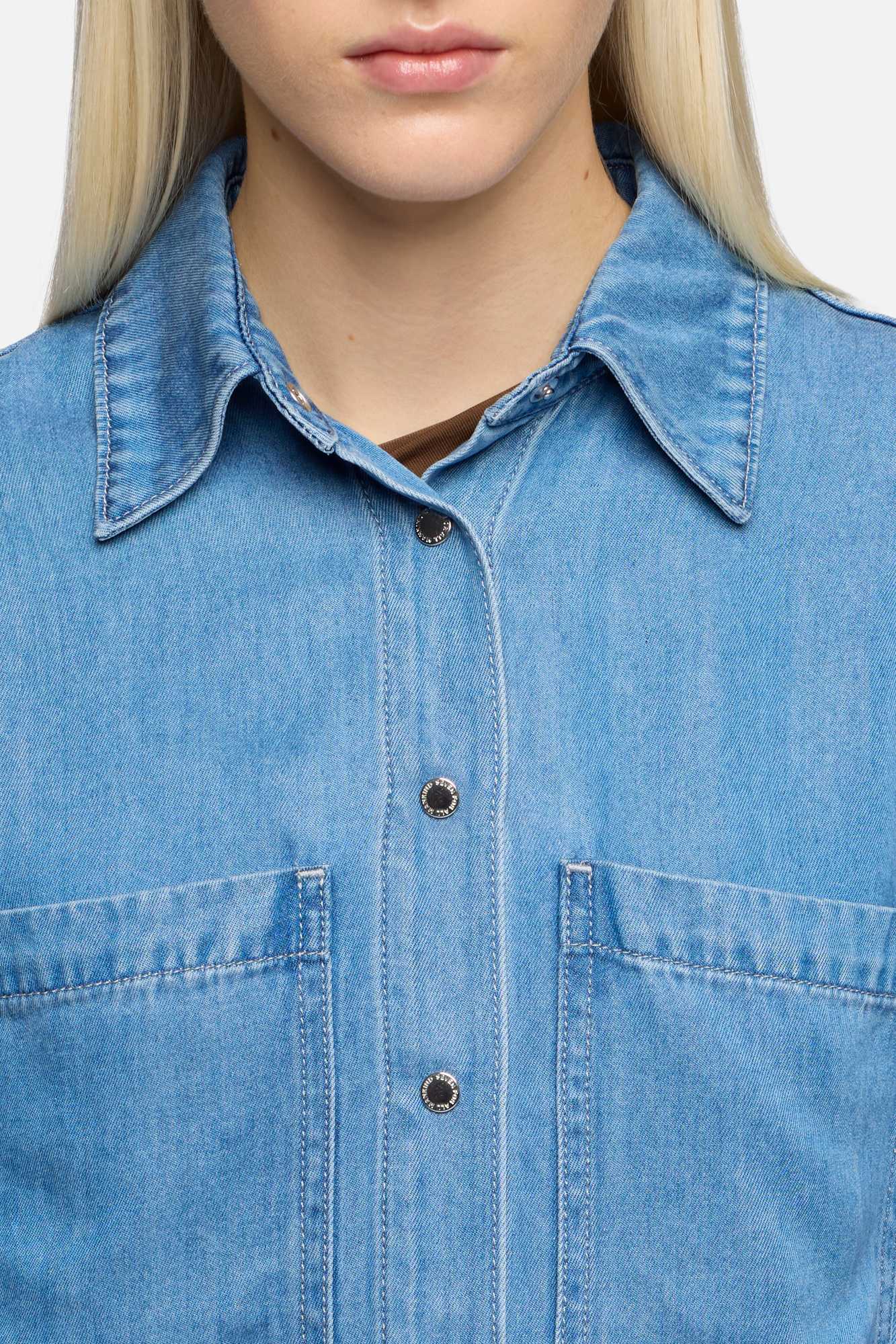 7-for-all-mankind-military-hemd-damen-in-denim-celestial-aus-lyocell image 4