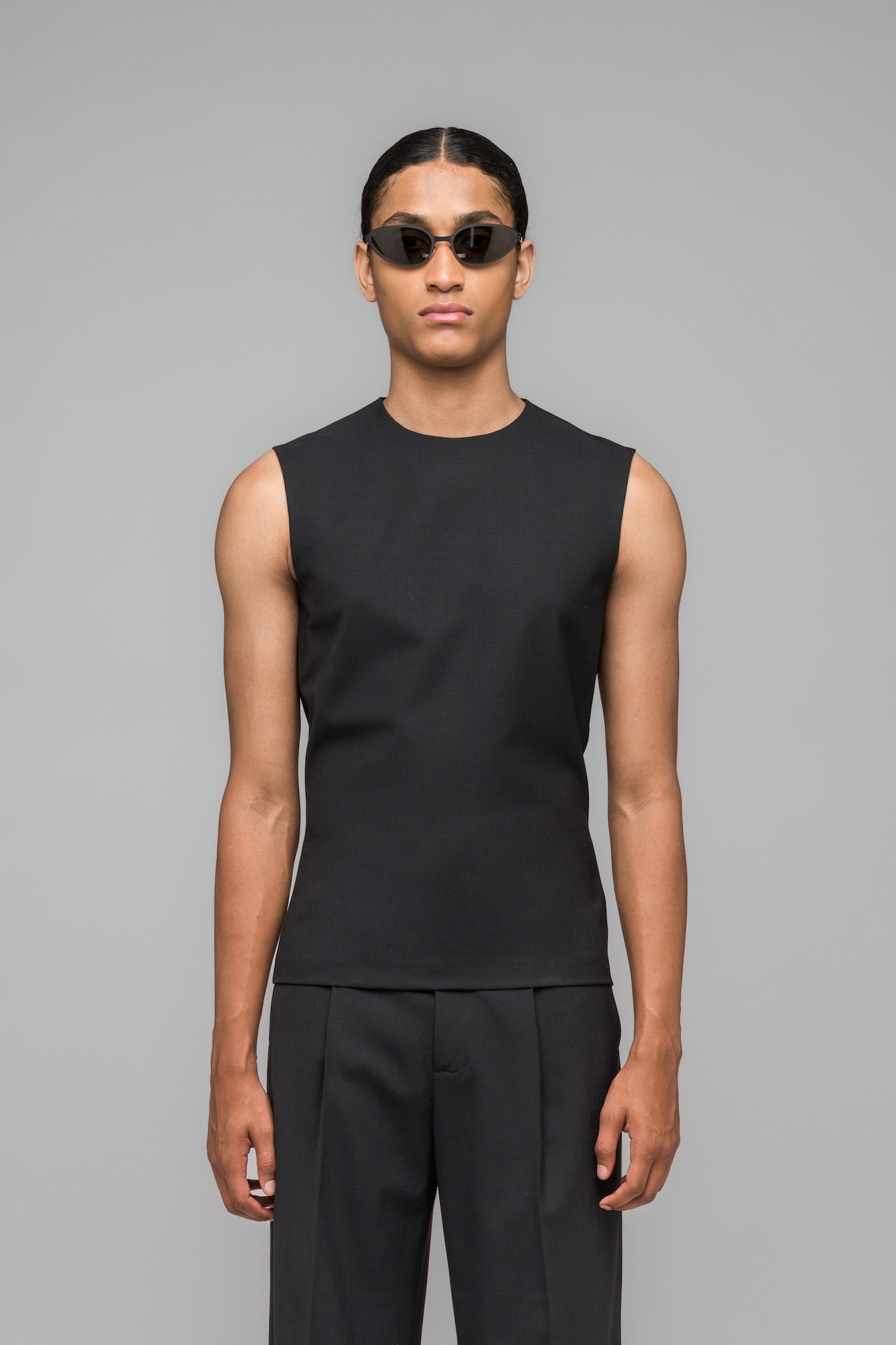 032c-office-attire-cropped-suit-shell-rmellos-herren image 2