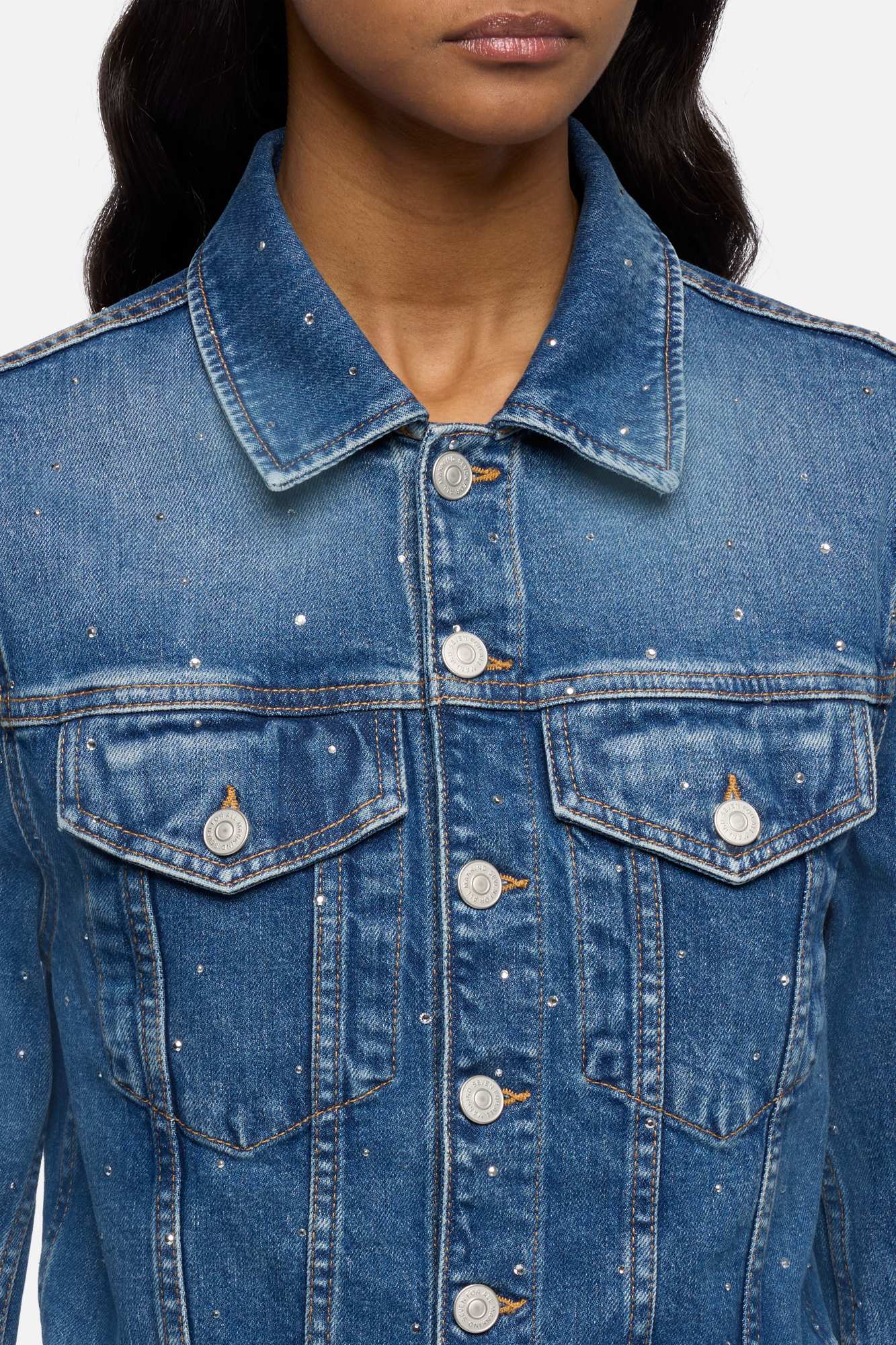 7-for-all-mankind-embellished-shrunken-jacket-damen-jeansjacke-blue-shine image 4
