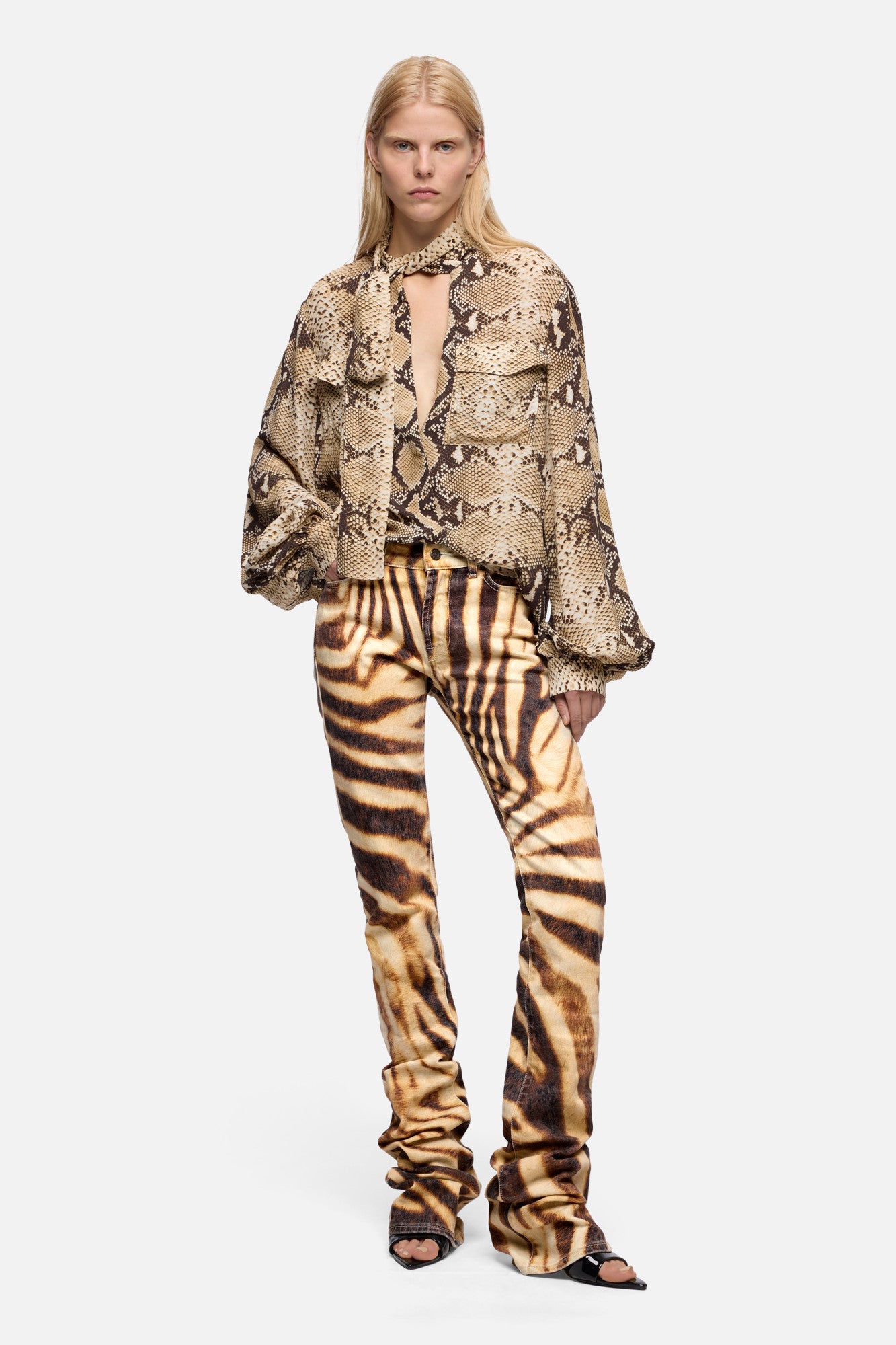 7-for-all-mankind-low-skinny-boot-hose-canvas-zebra image 2