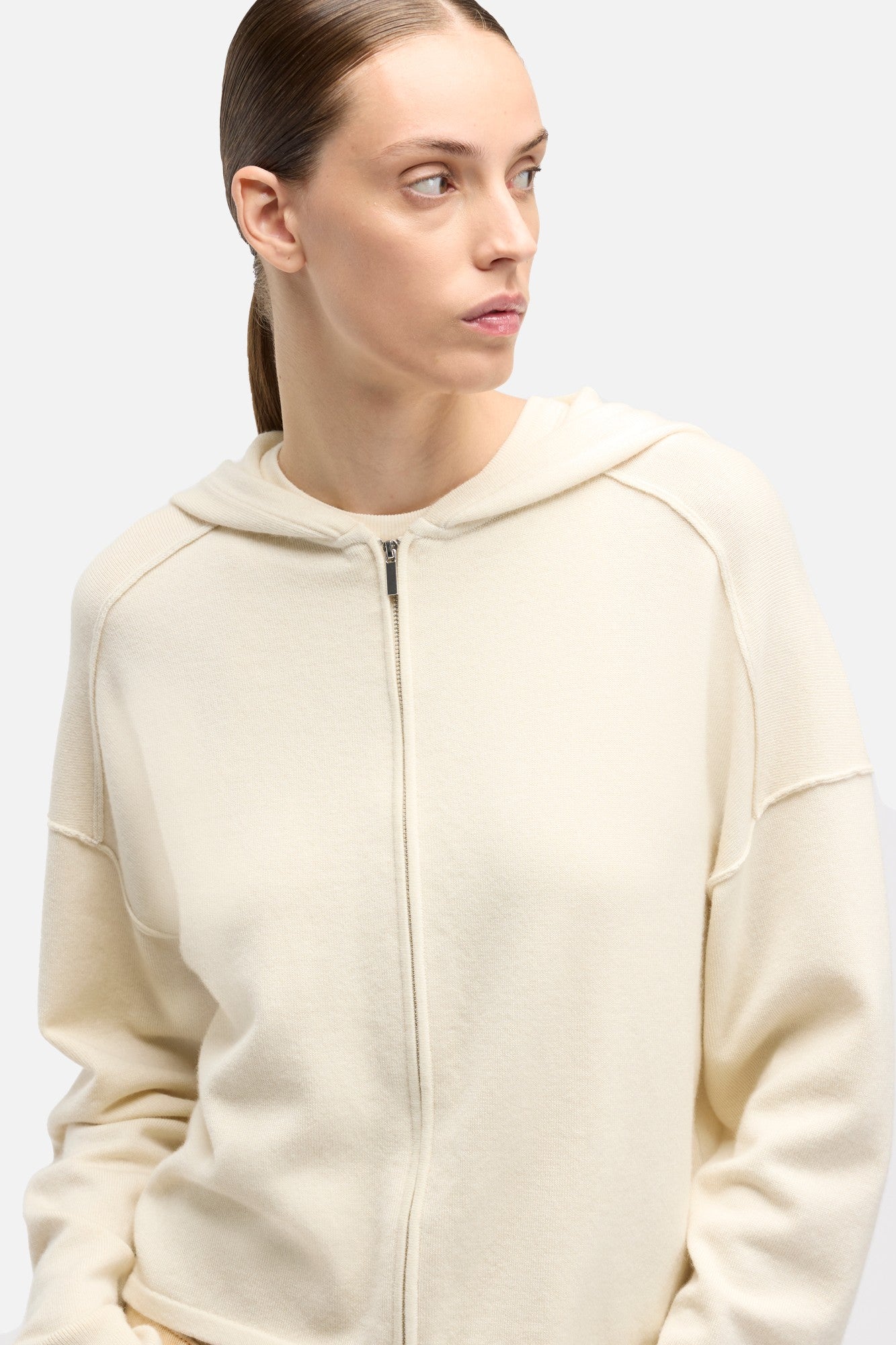 7-for-all-mankind-cashmere-zipper-hoodie-ice-white-damen image 4