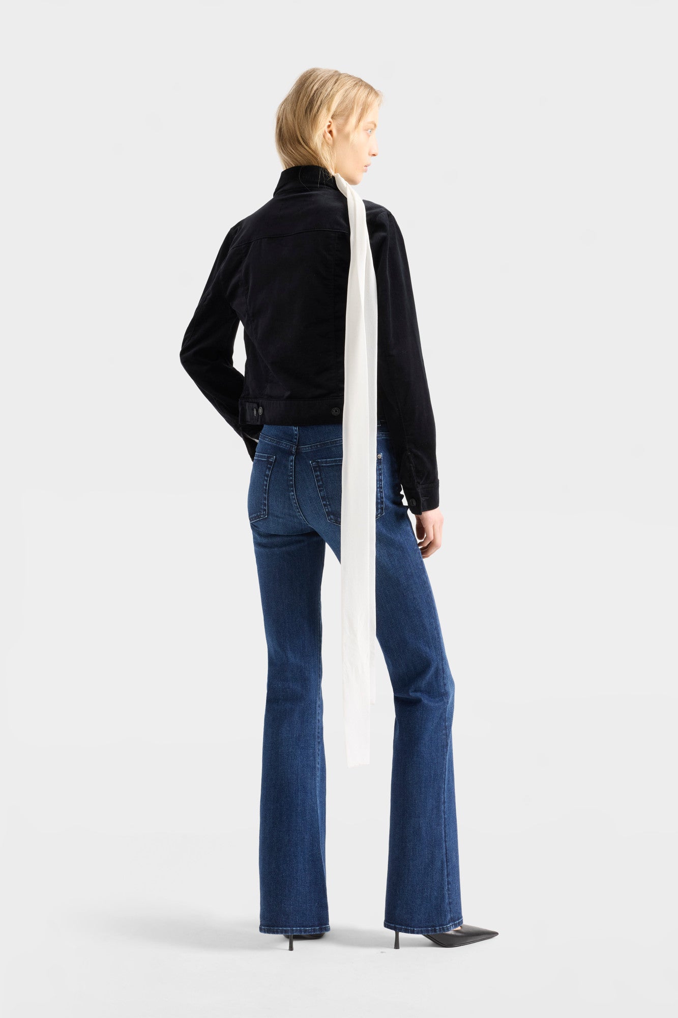 7-for-all-mankind-leggy-bootcut-jeans-slim-illusion-soho-dark-damen image 5