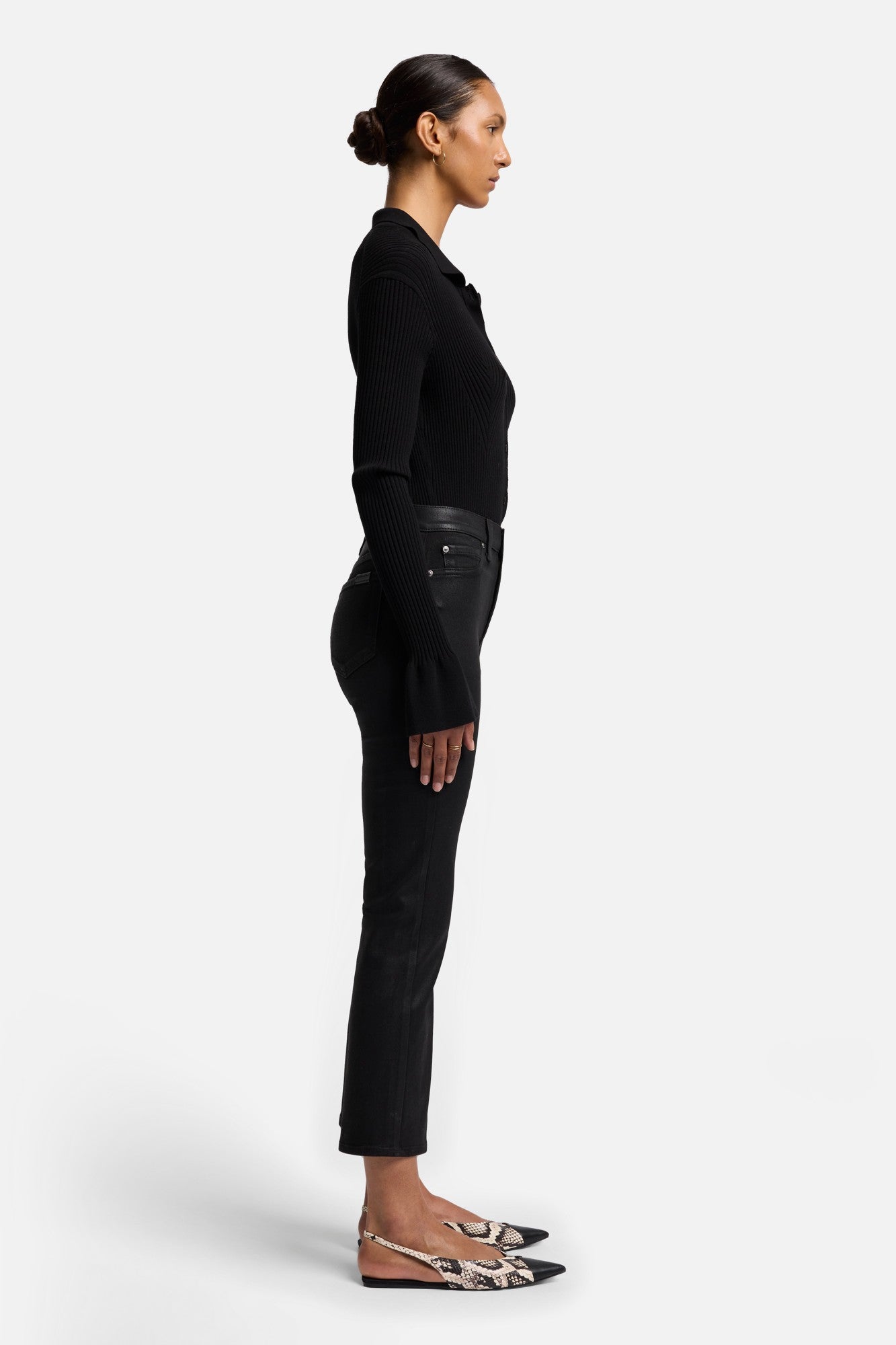 7-for-all-mankind-high-waist-slim-kick-coated-black image 5
