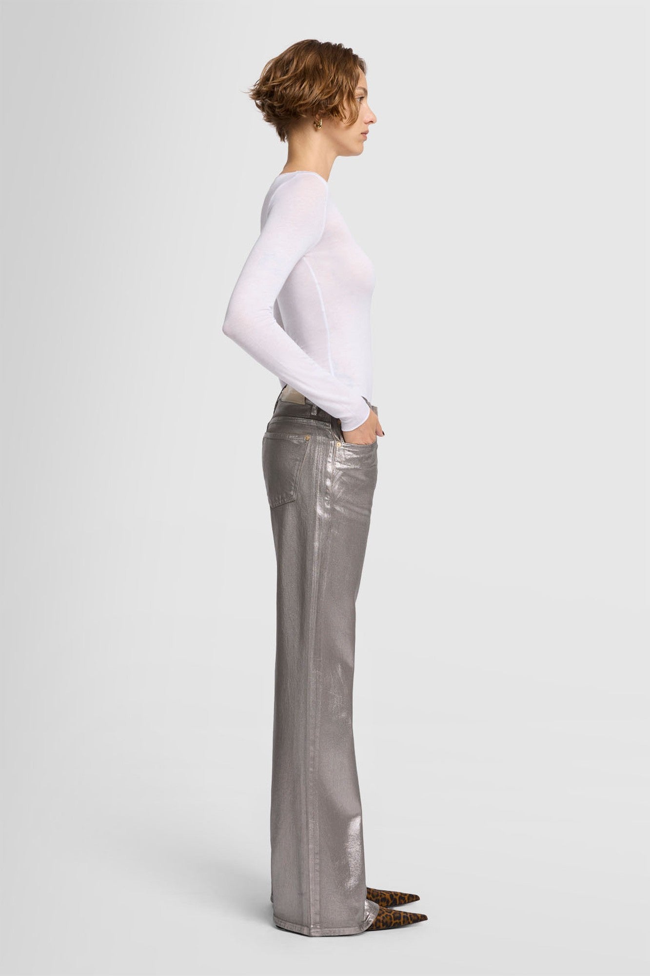 7-for-all-mankind-spencer-flare-champagne-damen-coated-jeans image 5