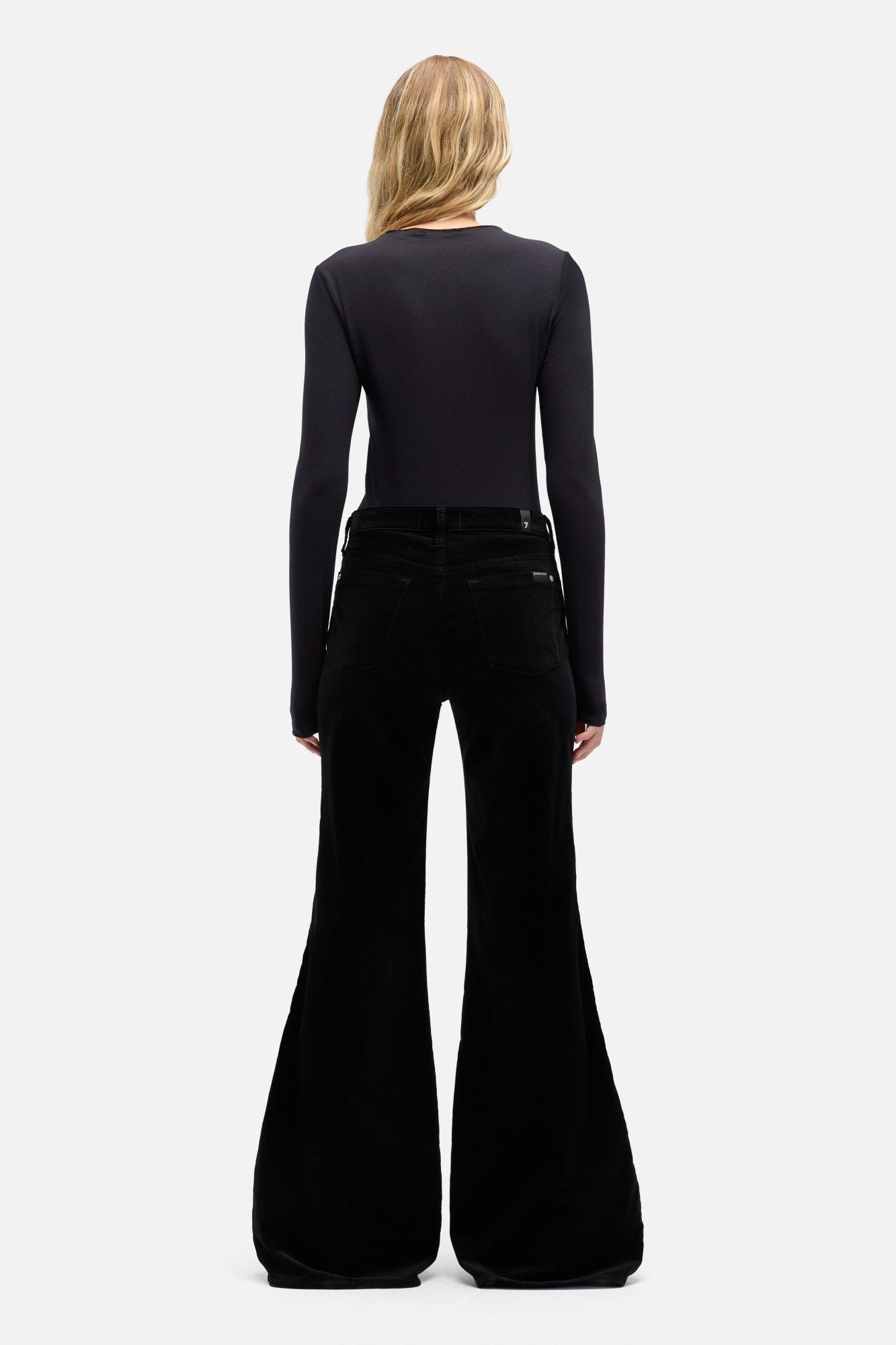 7-for-all-mankind-velvet-retro-flare-hose-black image 5