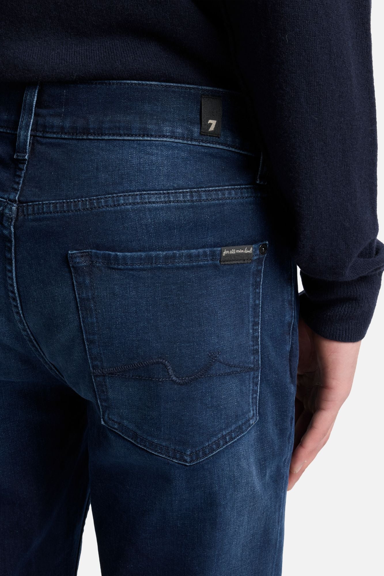 7-for-all-mankind-slimmy-slim-jeans-in-ormond image 4