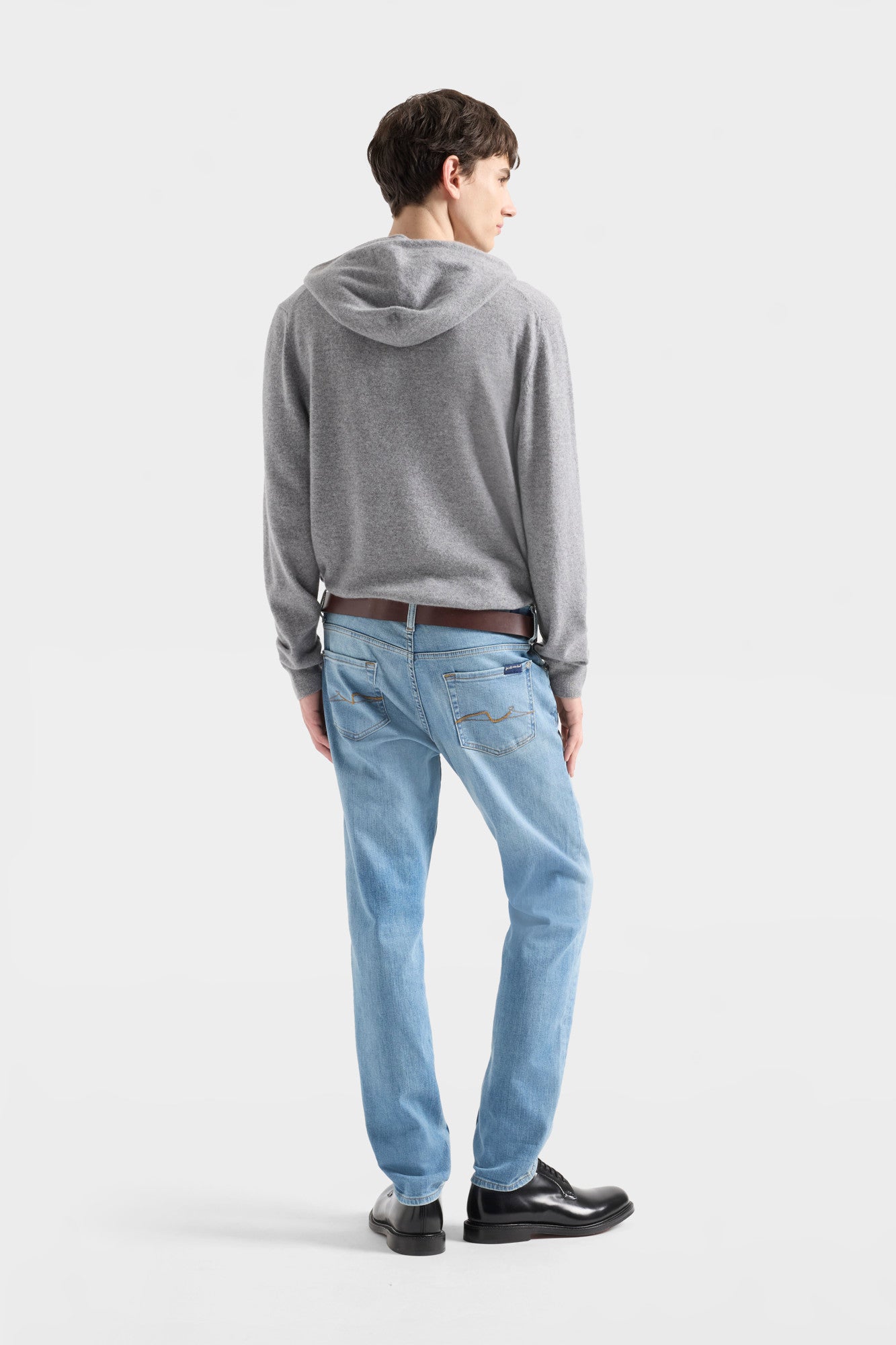 7-for-all-mankind-luxe-performance-slimmy-tapered-freeport-herren-jeans image 5
