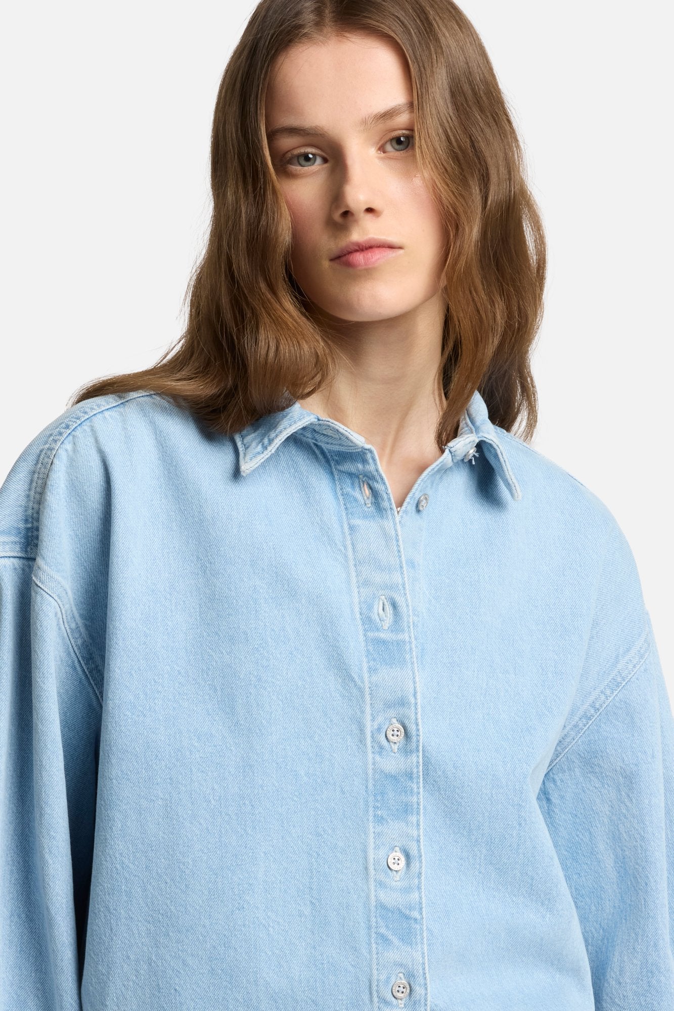 mankind-nina-relaxed-overshirt-another-time image 4