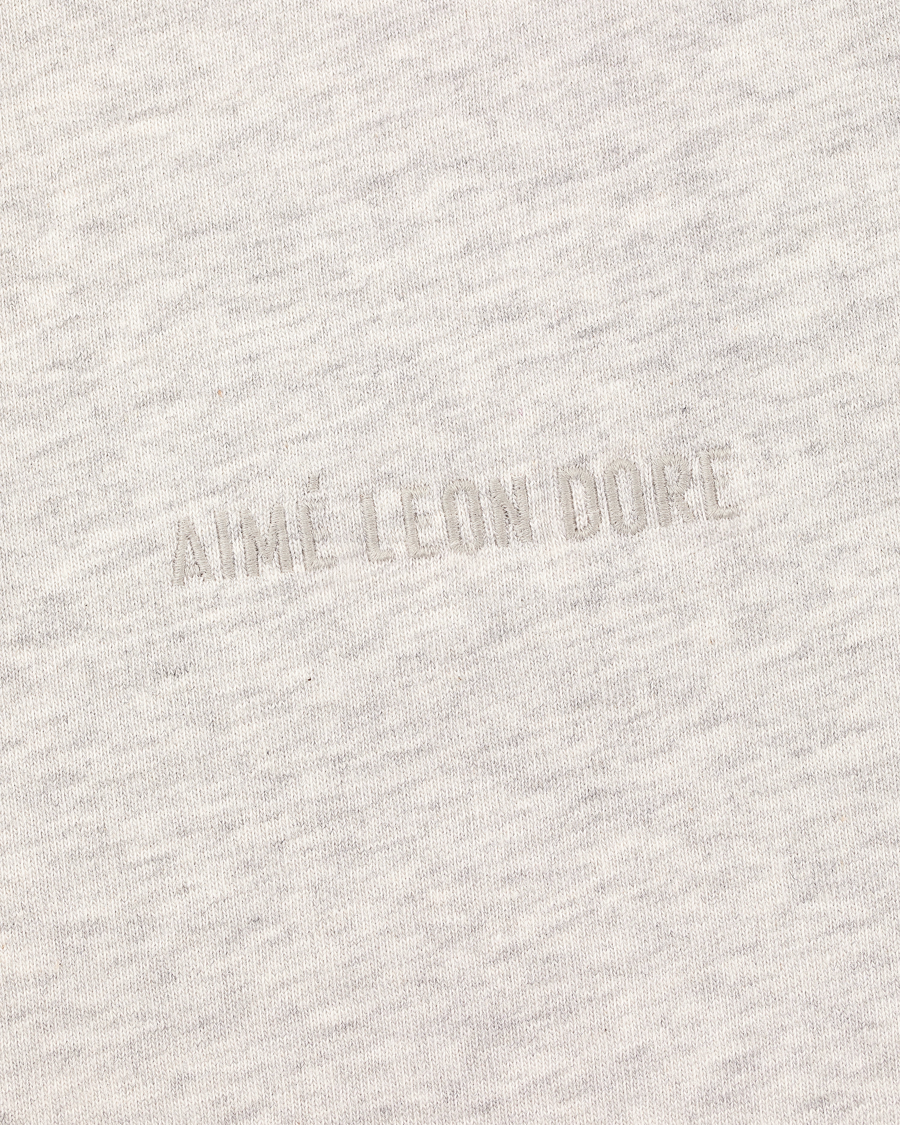 aim-leon-dore-tonal-logo-tee-oatmeal-baumwolle image 4