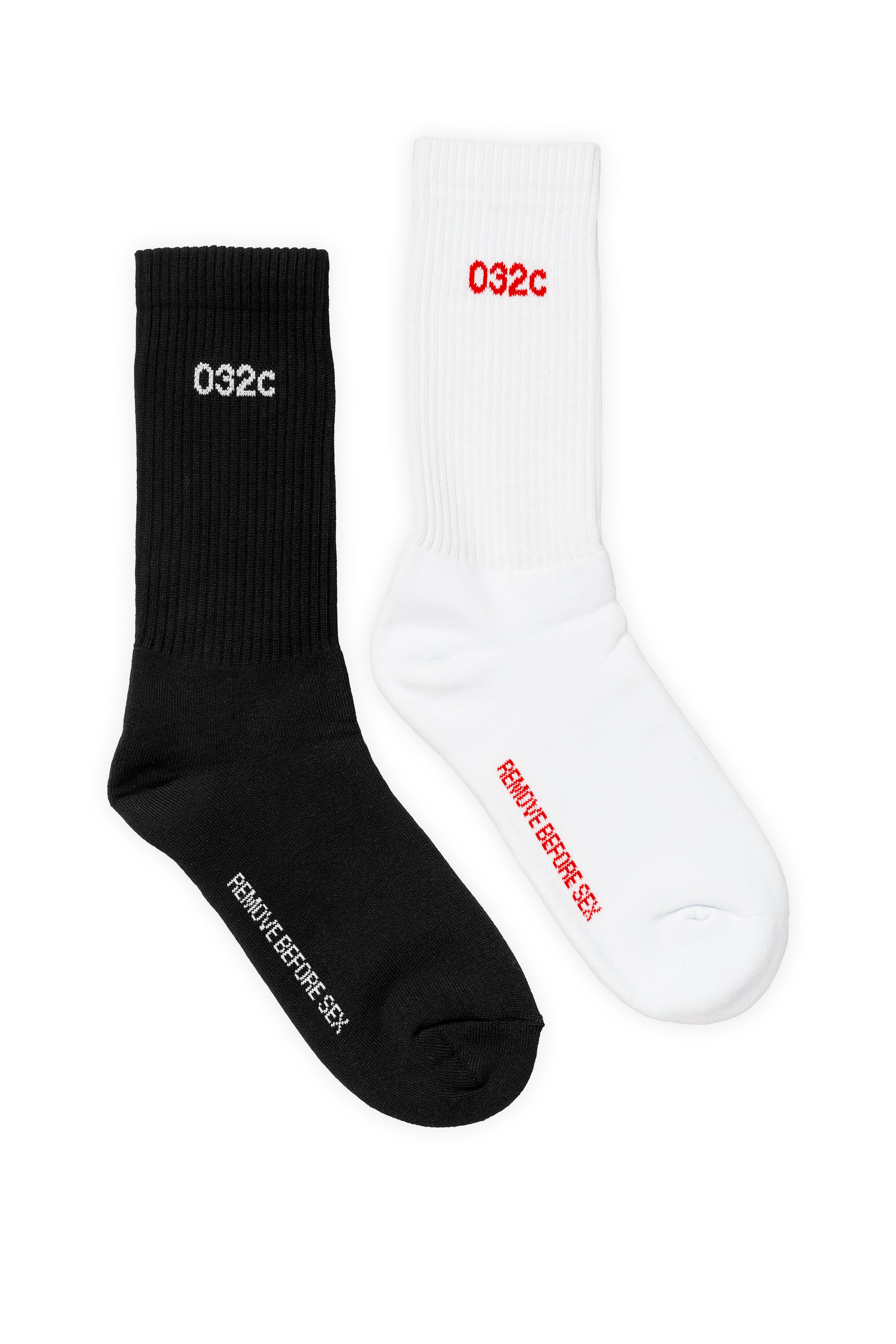032c-socks-remove-before-sex-2-pack-crew image 1