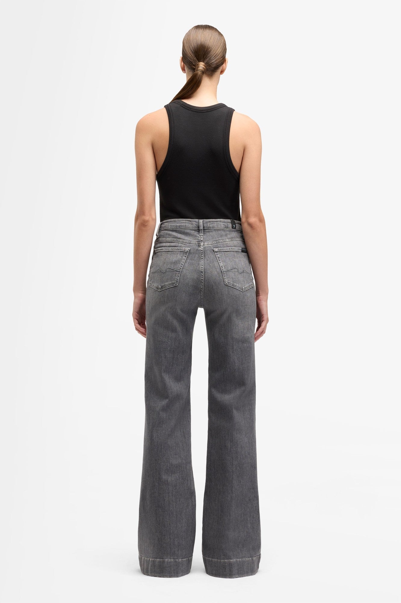 7-for-all-mankind-modern-dojo-flare-jeans-in-slim-illusion-soho-grey image 5