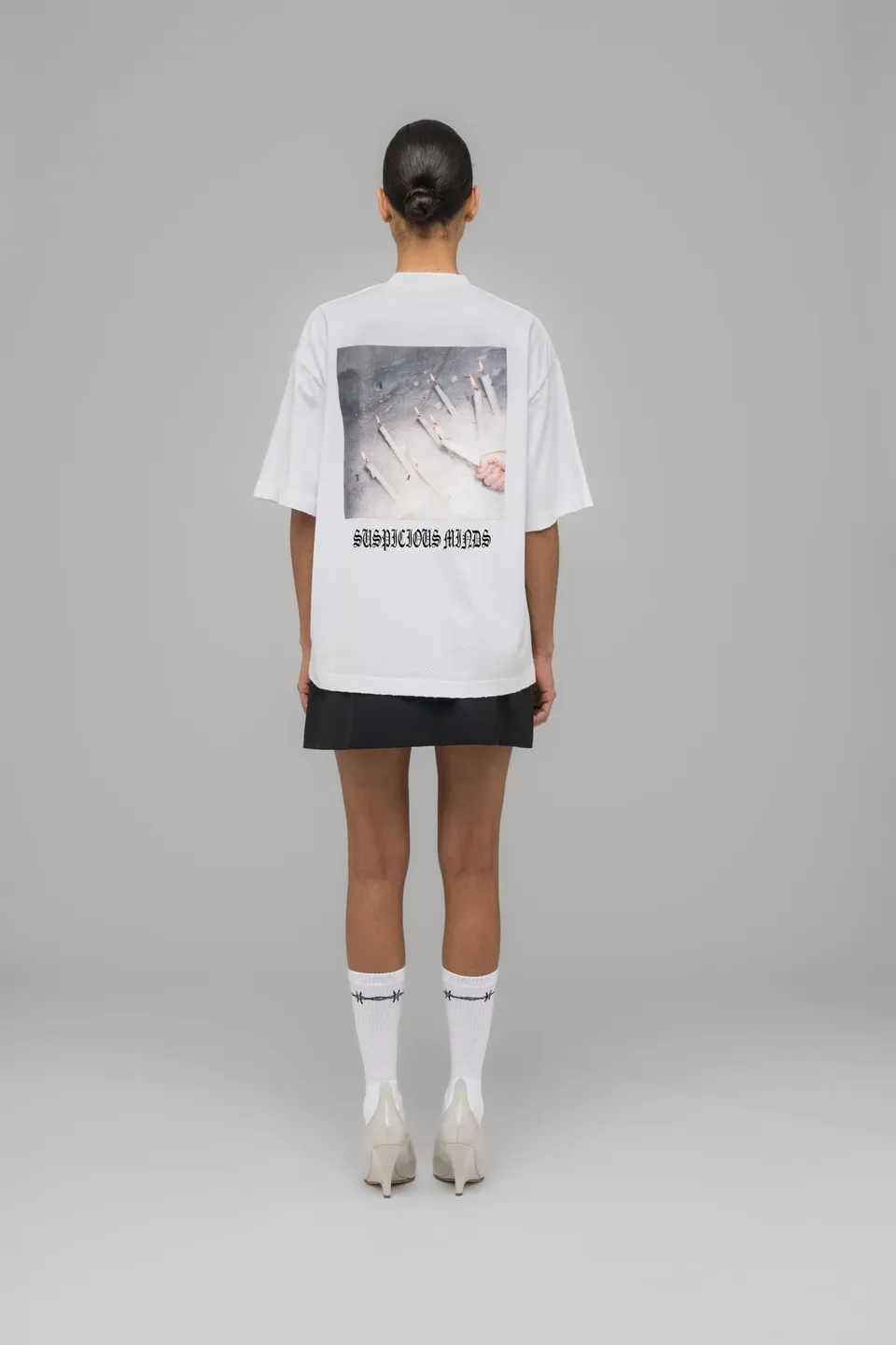 032c-candle-dinner-t-shirt-mit-backprint image 1