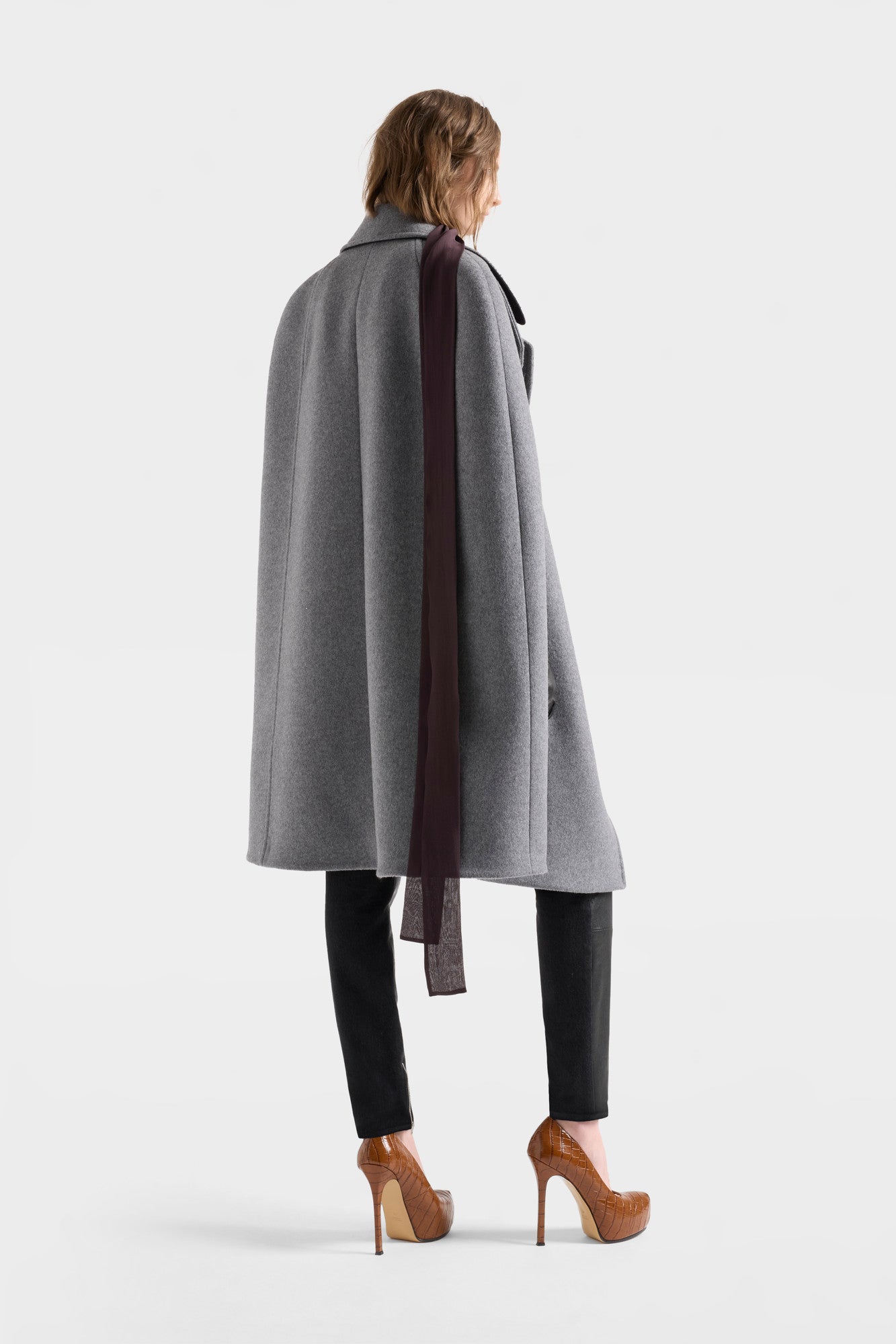 7-for-all-mankind-double-breasted-cape-woll-mink image 5