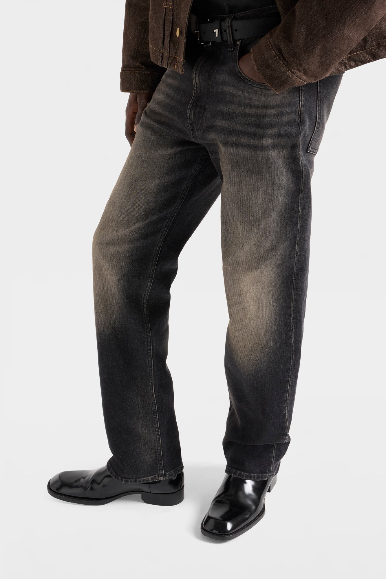 7-for-all-mankind-easy-straight-straight-jeans-herren-burnt-smoke image 6