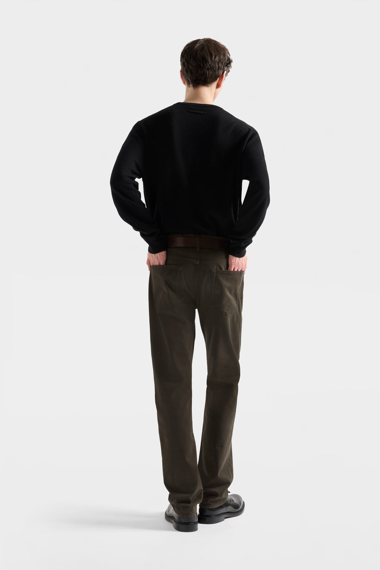 7-for-all-mankind-cashmere-crewneck-sweater-coal-herren-pullover image 5