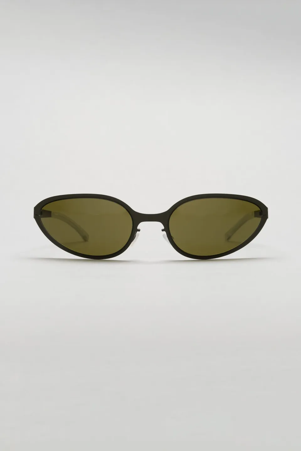 mykita-032c-bear-sonnenbrille-cat-eye image 1