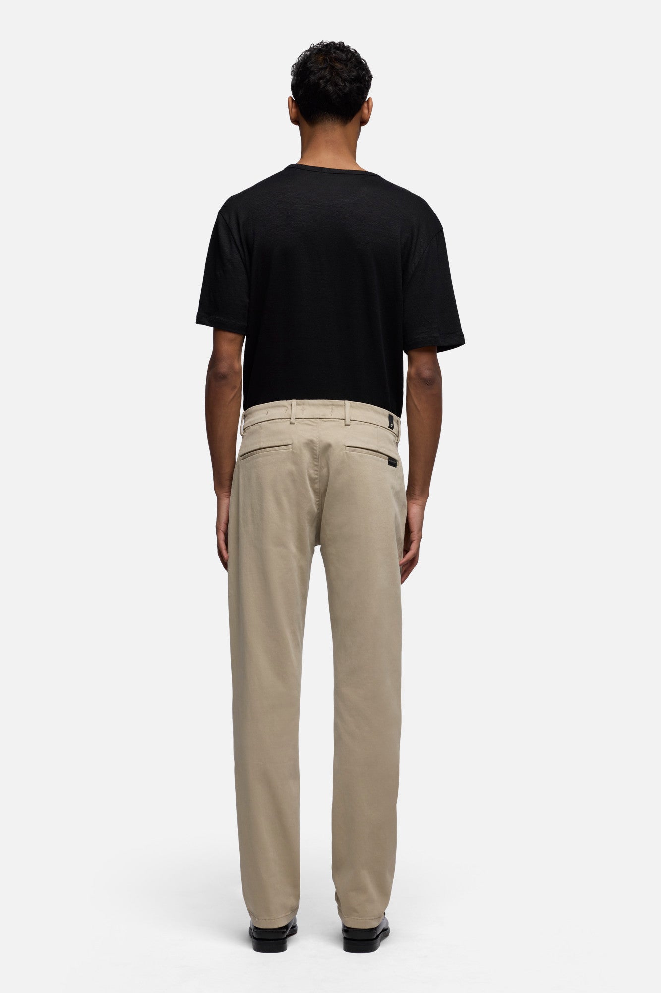 7-for-all-mankind-slimmy-chino-luxe-performance-sateen-biscuit-herren image 5