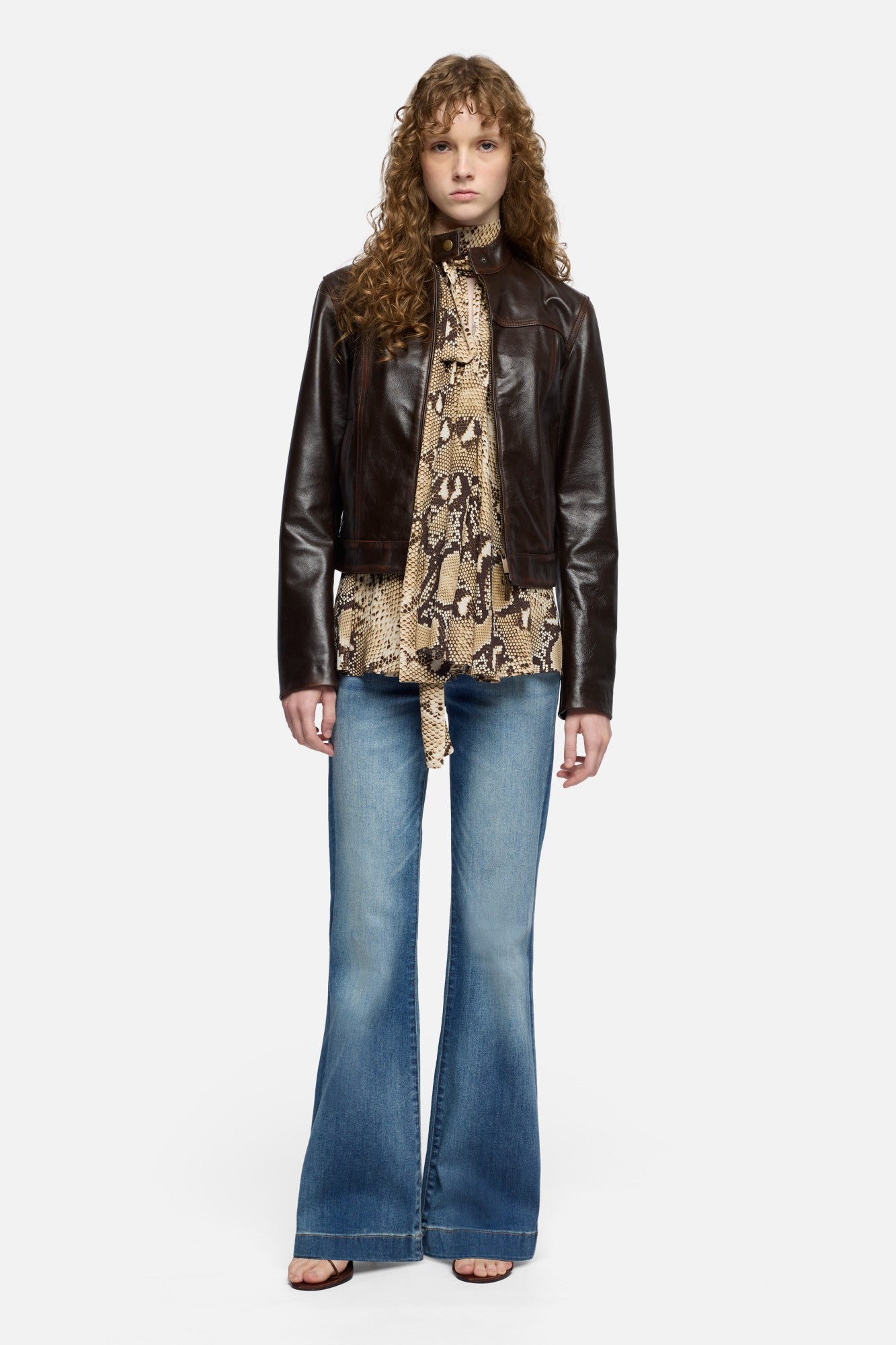 7-for-all-mankind-tailorless-dojo-damen-jeans-distressed-authentic-light image 2