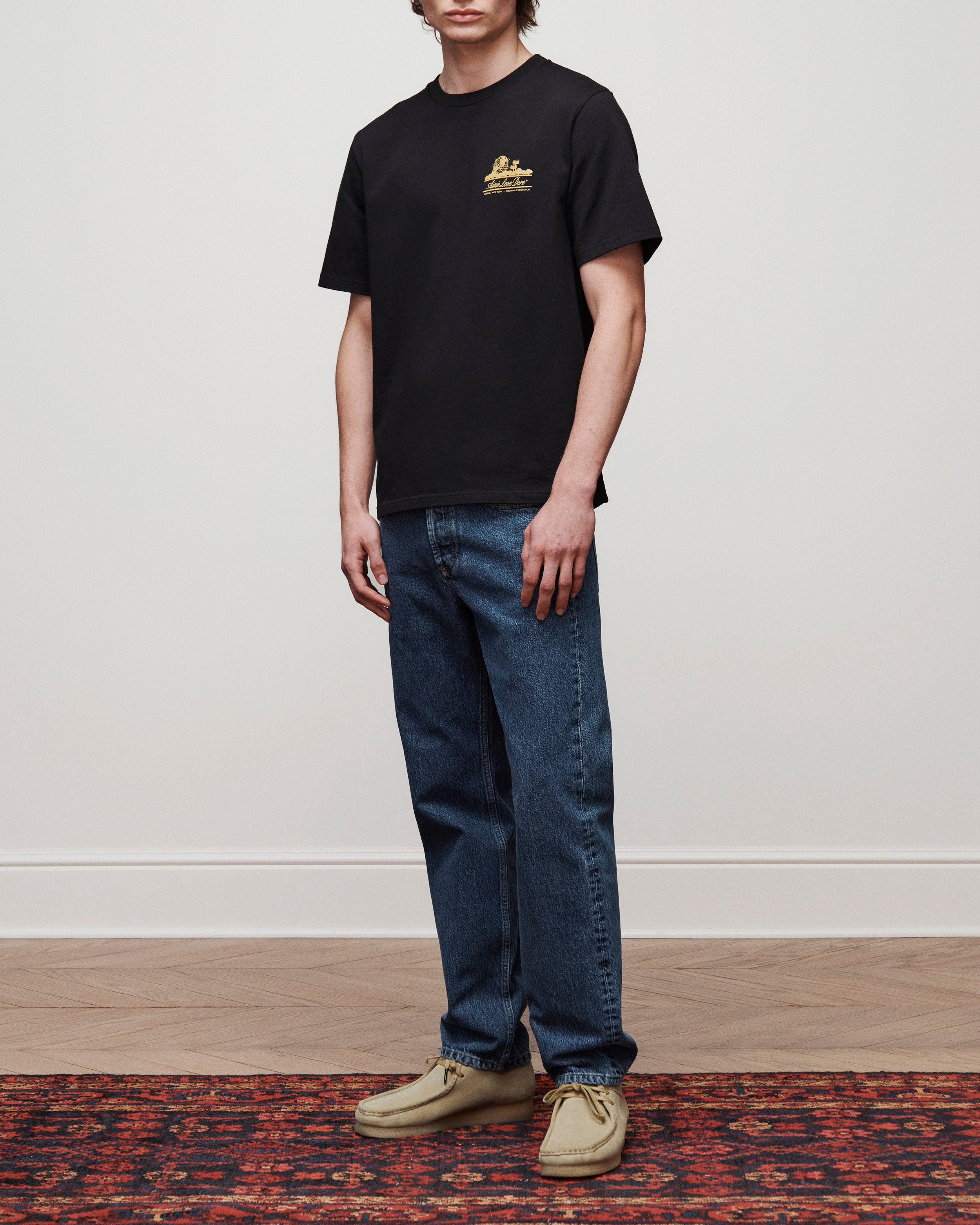 aim-leon-dore-unisphere-tee-schwarz image 3