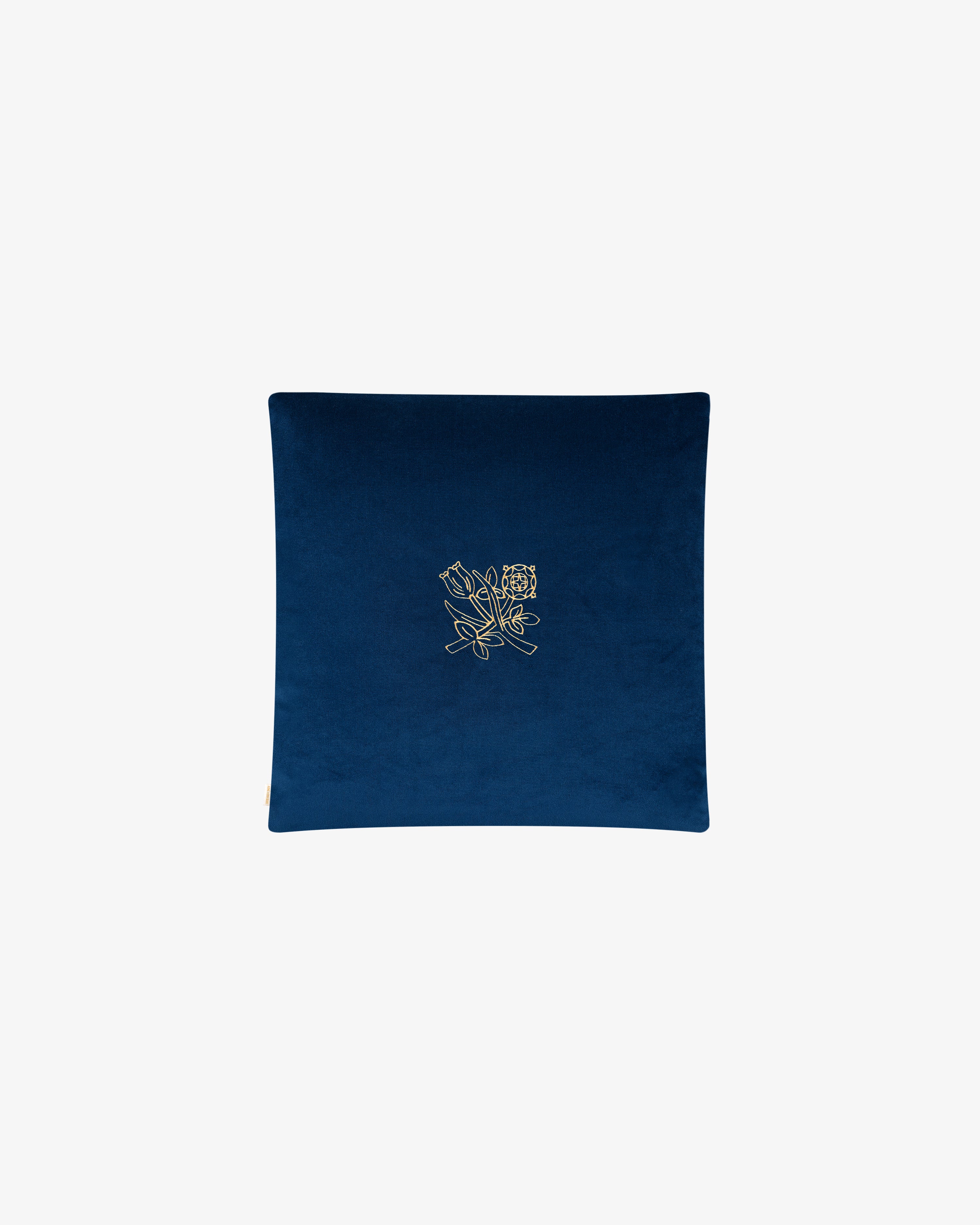 aim-leon-dore-queens-crest-kissen-18-navy image 2