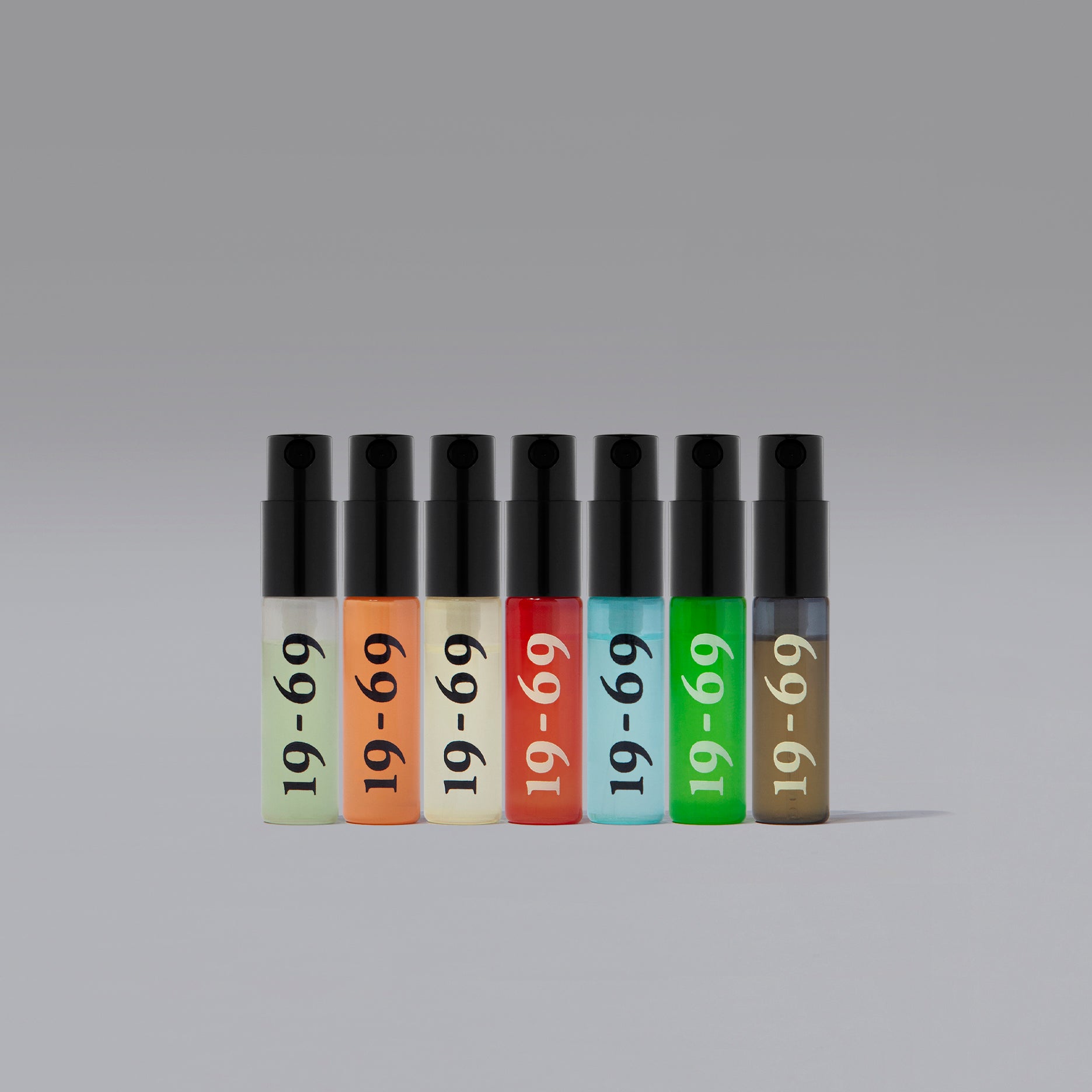 19-69-pocket-size-7-references-eau-de-parfum-set-7x-2-5-ml-2 image 2