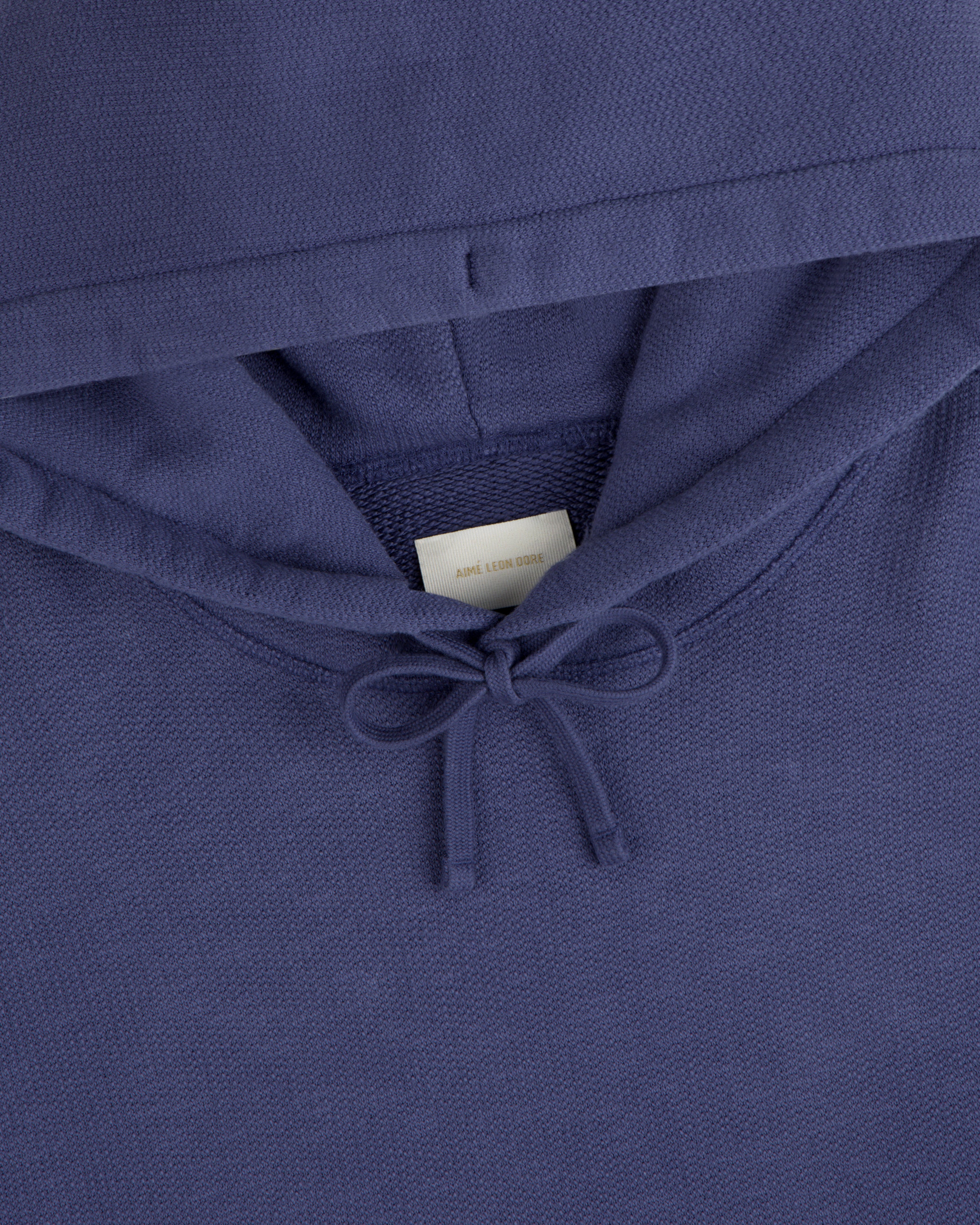 aim-leon-dore-stone-washed-marina-hoodie-hoodie-blau image 3