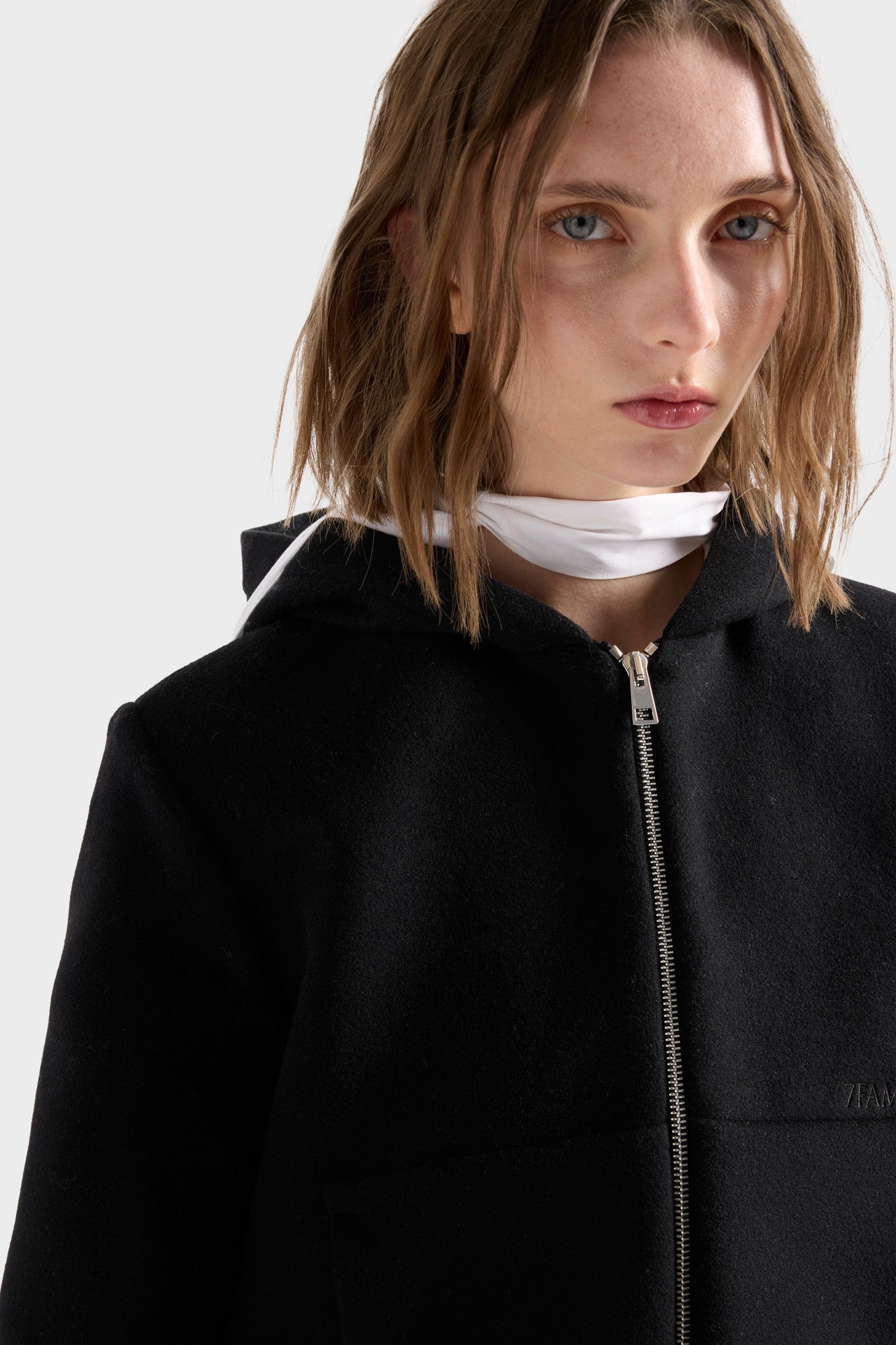 7-for-all-mankind-ruched-zip-hoodie-wolle-schwarz-damen image 6