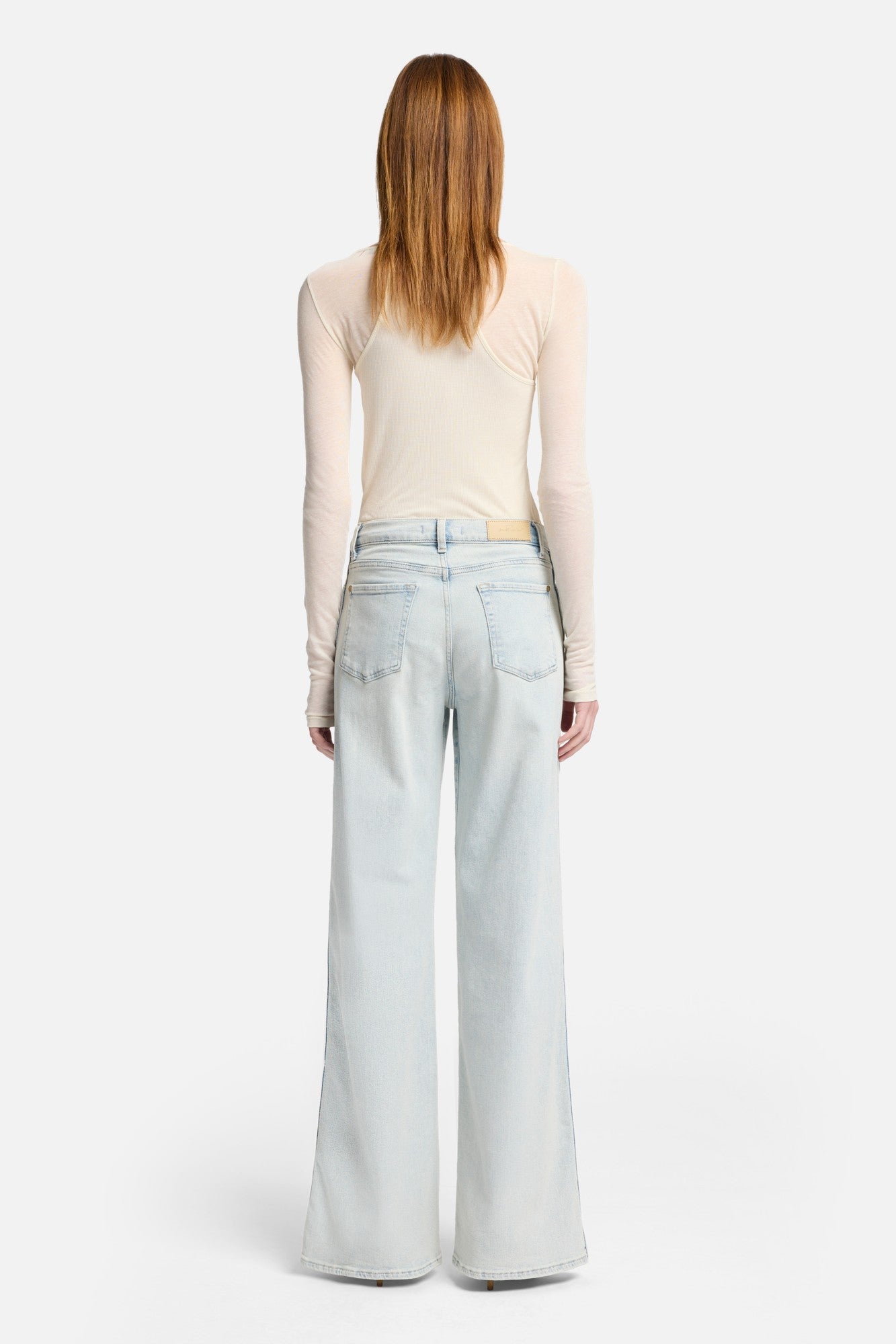 7-for-all-mankind-luxe-vintage-lotta-jeans-in-maui image 5