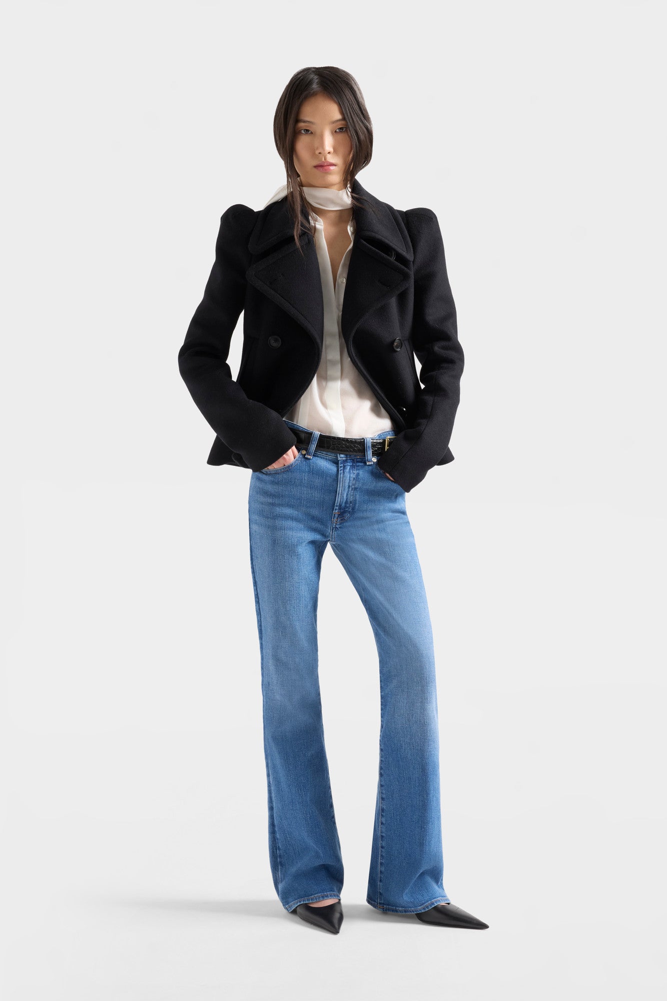 7-for-all-mankind-leggy-bootcut-jeans-cashmere-denim-cloud-damen image 2