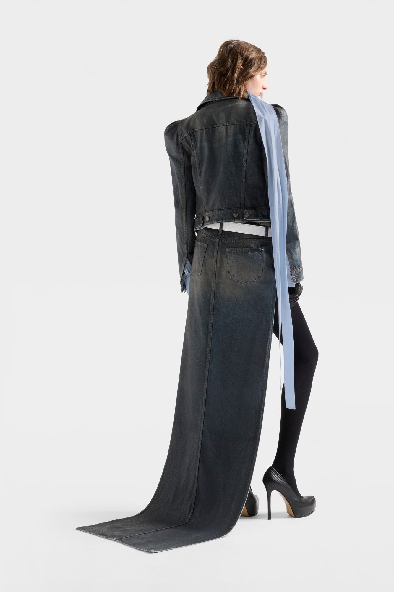 7-for-all-mankind-puff-sleeve-trucker-jacke-denim-nolita image 5