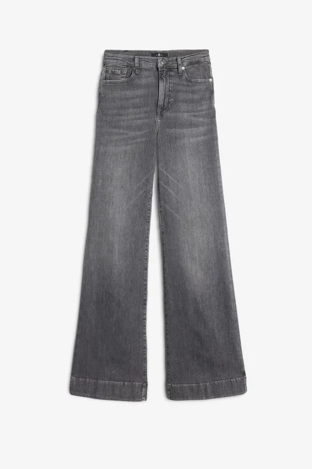 7-for-all-mankind-modern-dojo-flare-jeans-in-slim-illusion-soho-grey image 1