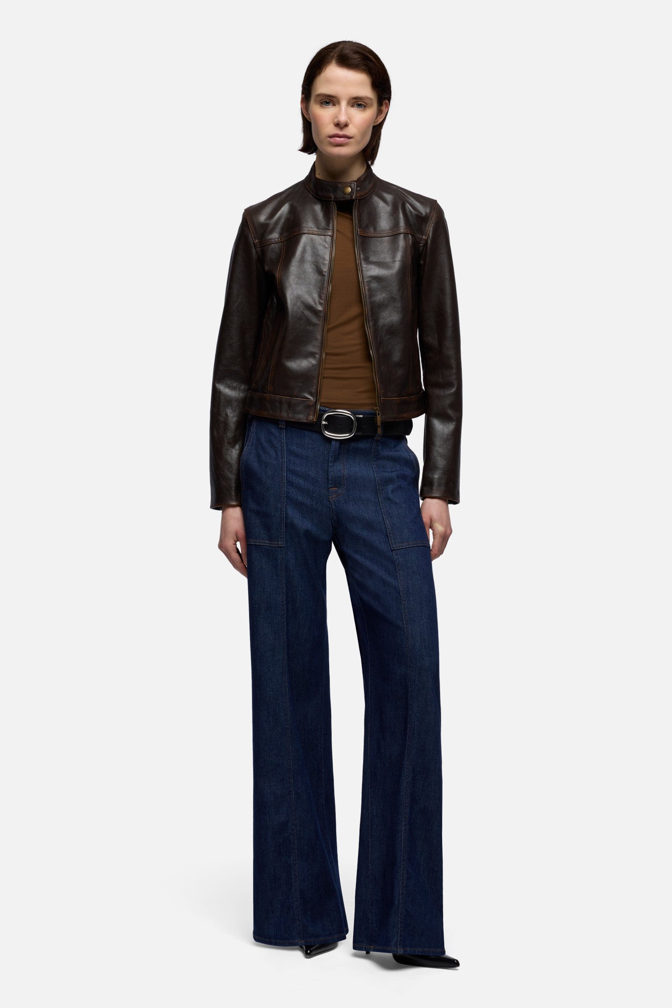 7-for-all-mankind-utility-lotta-wide-leg-jeans-halona image 7