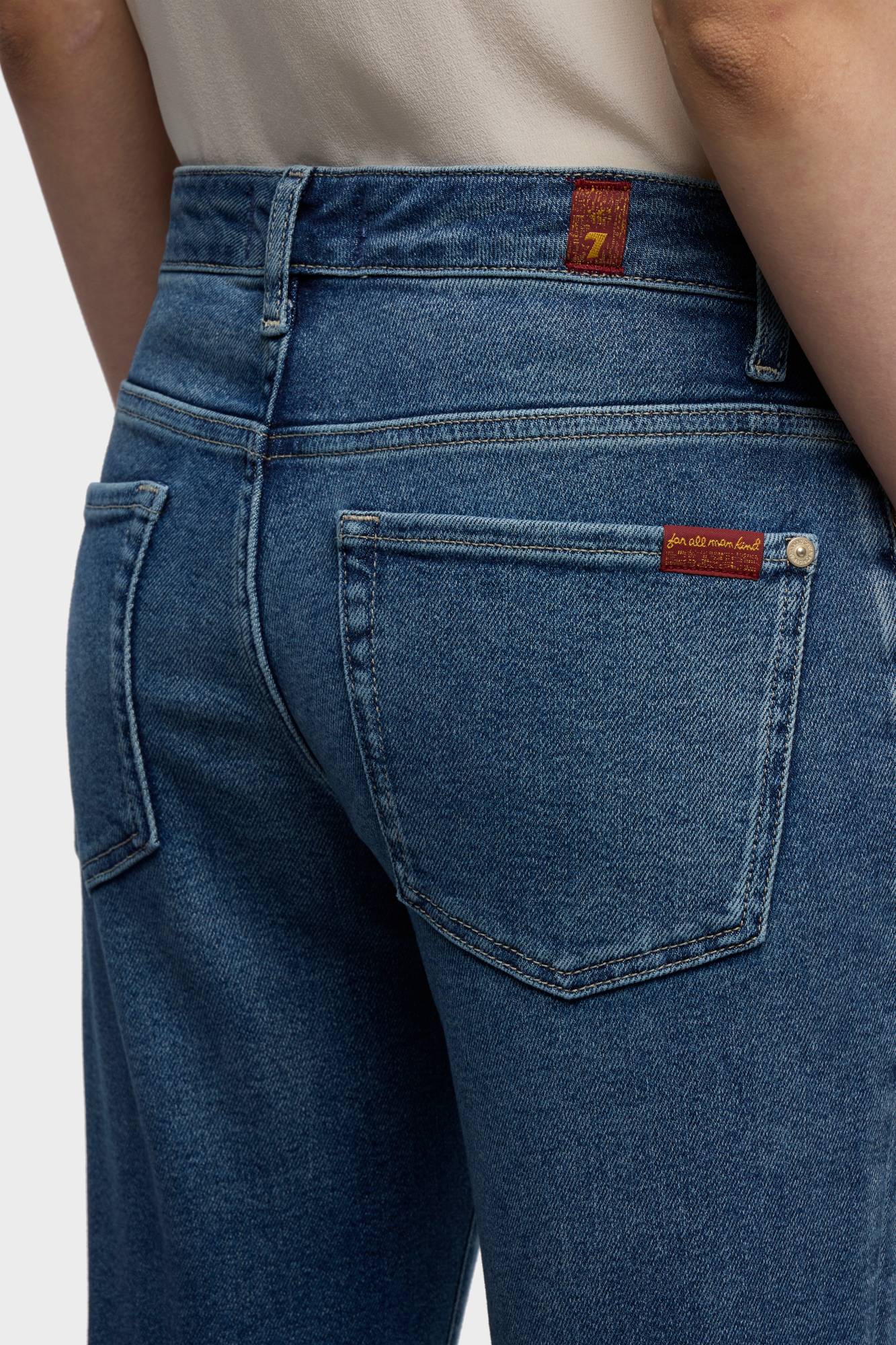 7-for-all-mankind-calie-straight-ankle-damen-jeans-luxe-vintage-tide-break image 4