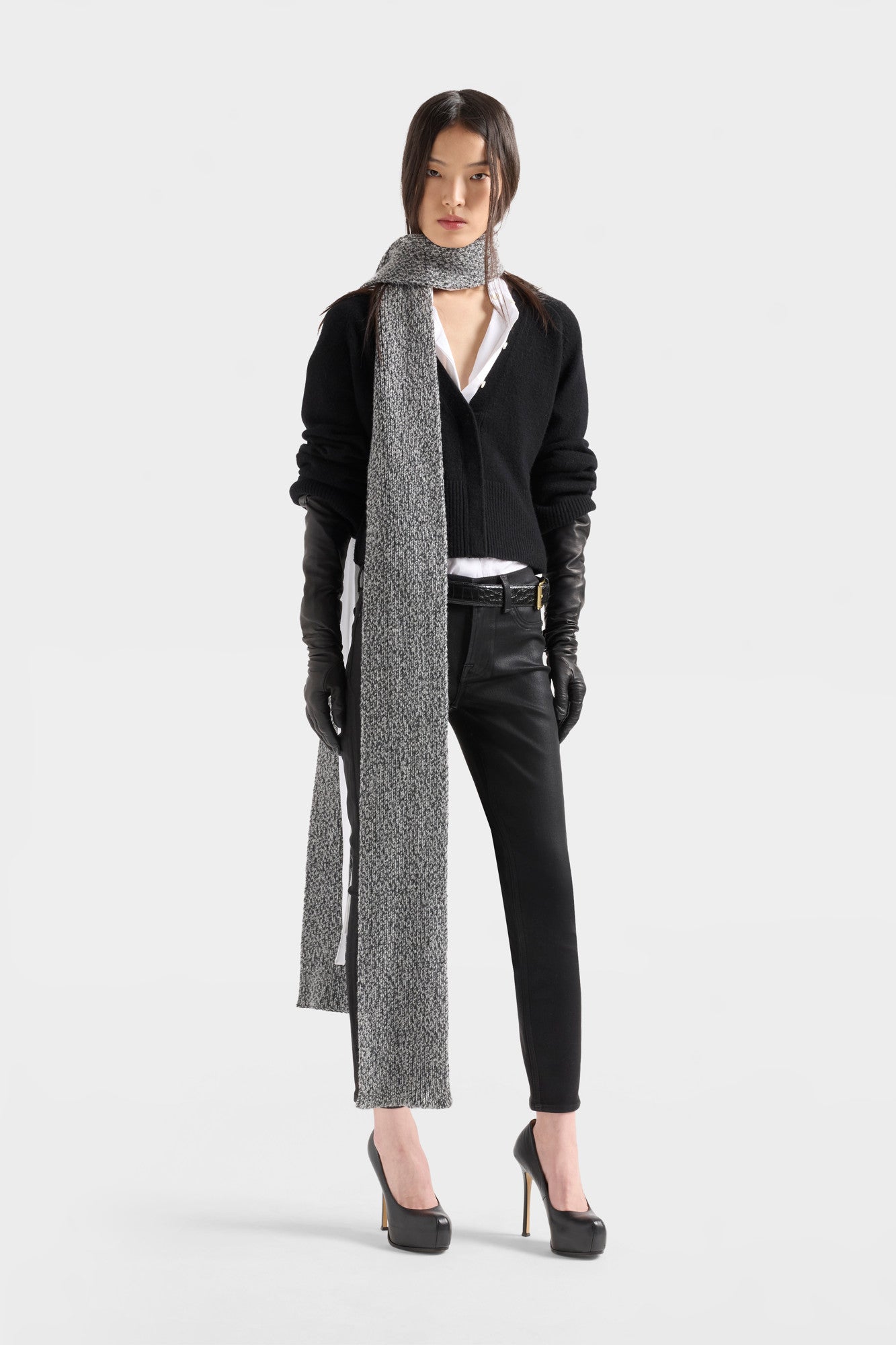 7-for-all-mankind-large-rib-cardigan-strickjacke-aus-cashmere-in-coal image 2