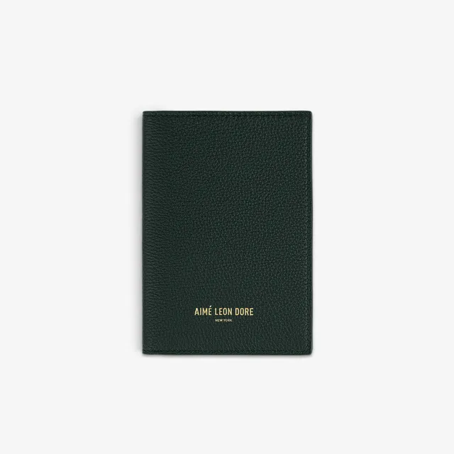 aim-leon-dore-leather-passport-holder-gr-ner-reisepass-etui-aus-kalbsleder image 1