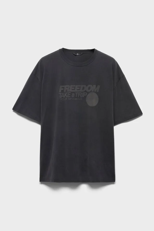 7-for-all-mankind-short-sleeve-graphic-tee-trip-black-herren-t-shirt image 1