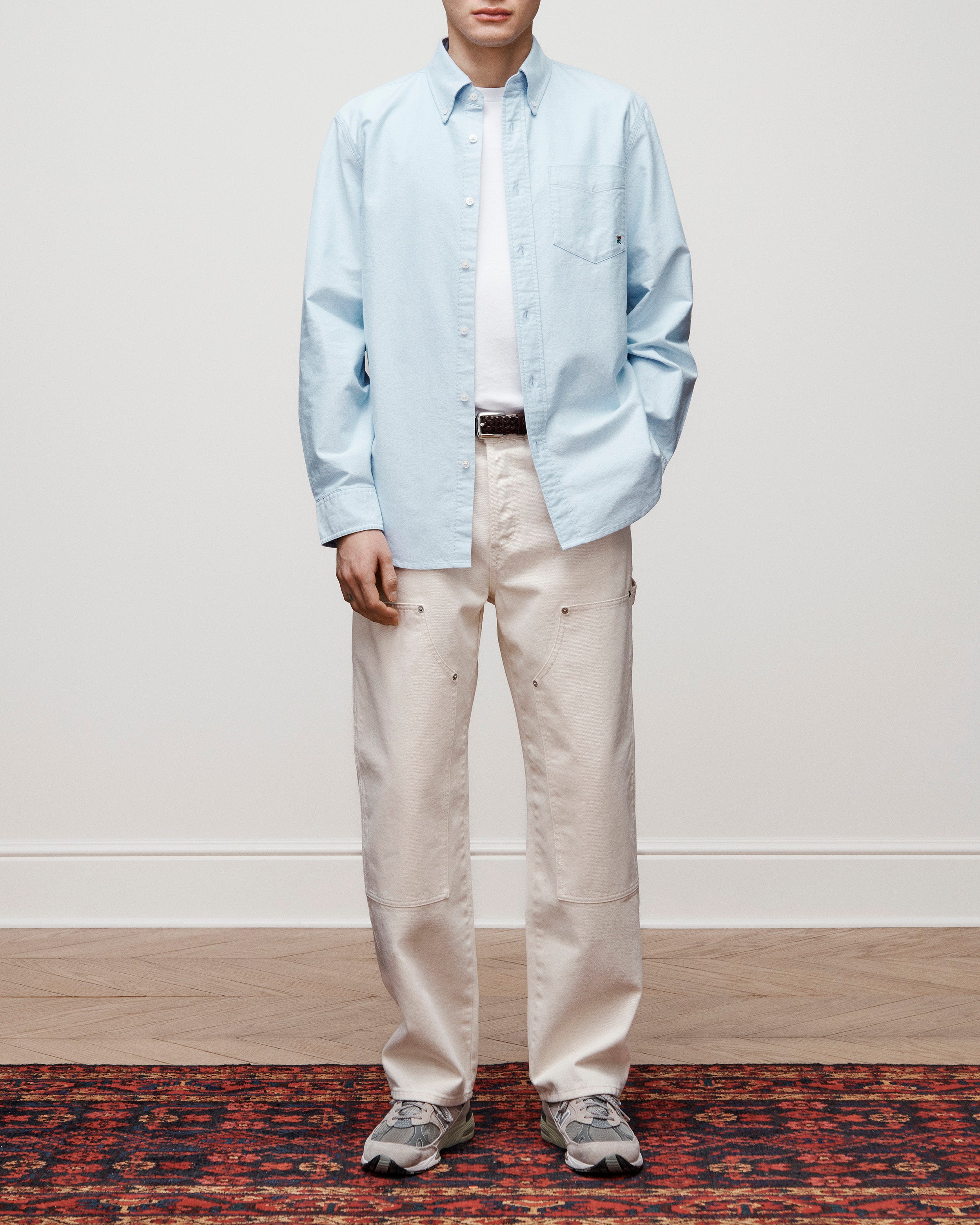 aim-leon-dore-crest-oxford-shirt-blau-regular-fit image 4