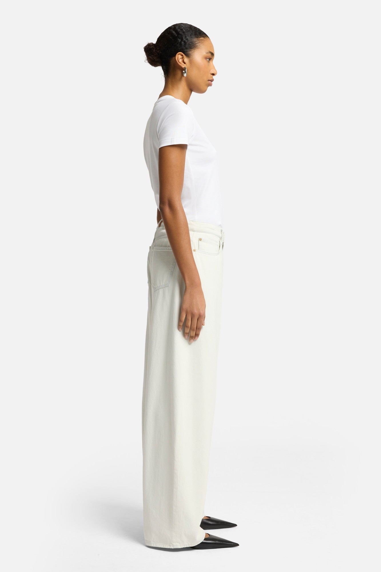 7-for-all-mankind-the-baggy-summer-mist-wide-leg-jeans image 6