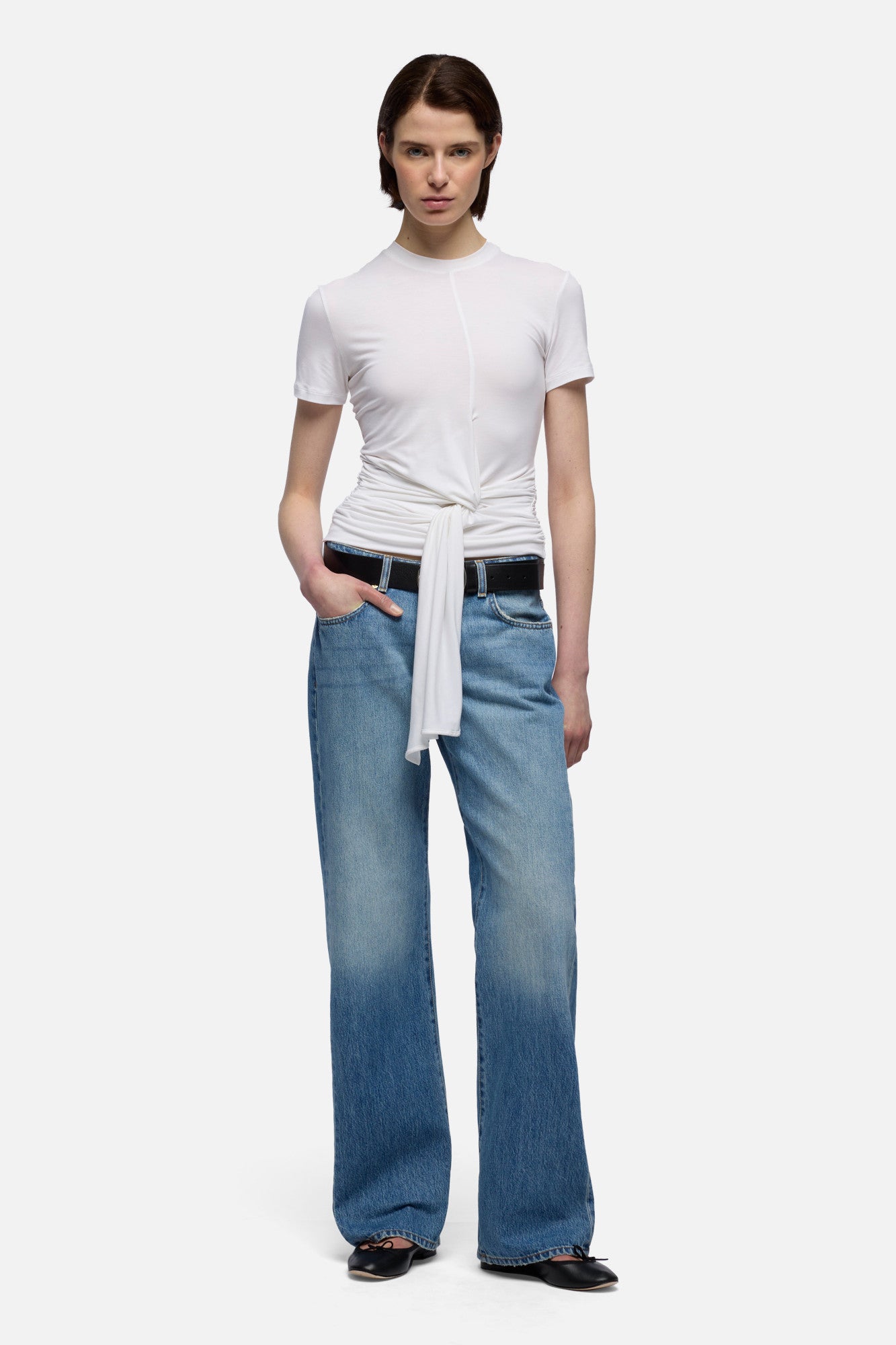 7-for-all-mankind-fitted-twist-tee-t-shirt-aus-lyocell-in-optical-white image 2