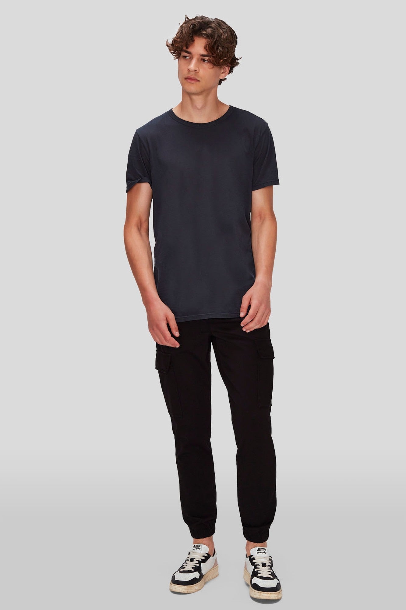 7-for-all-mankind-travel-cargo-jogger-double-knit-black-herren image 1