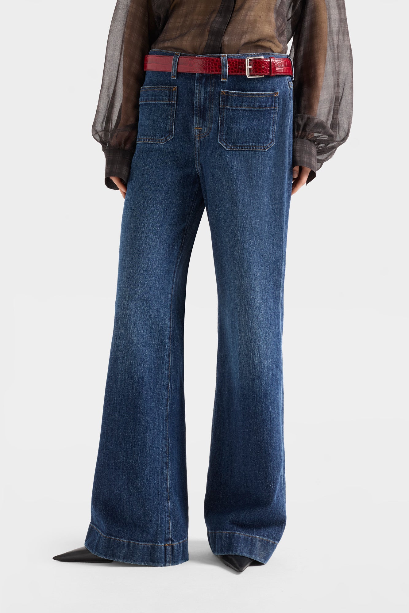 7-for-all-mankind-modern-dojo-jeans-in-denim-radar image 3