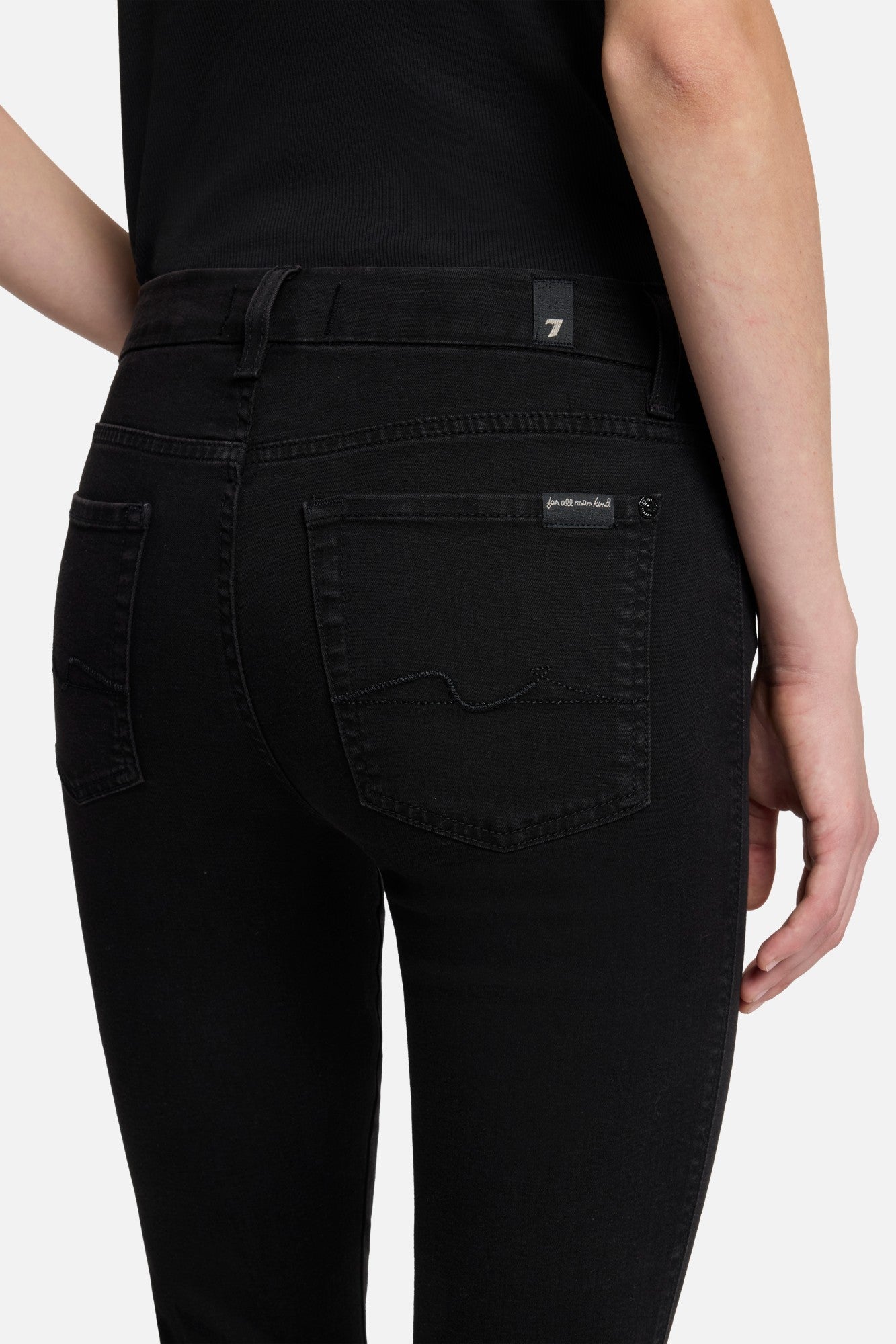 7-for-all-mankind-b-air-kimmie-bootcut-rinsed-black image 4