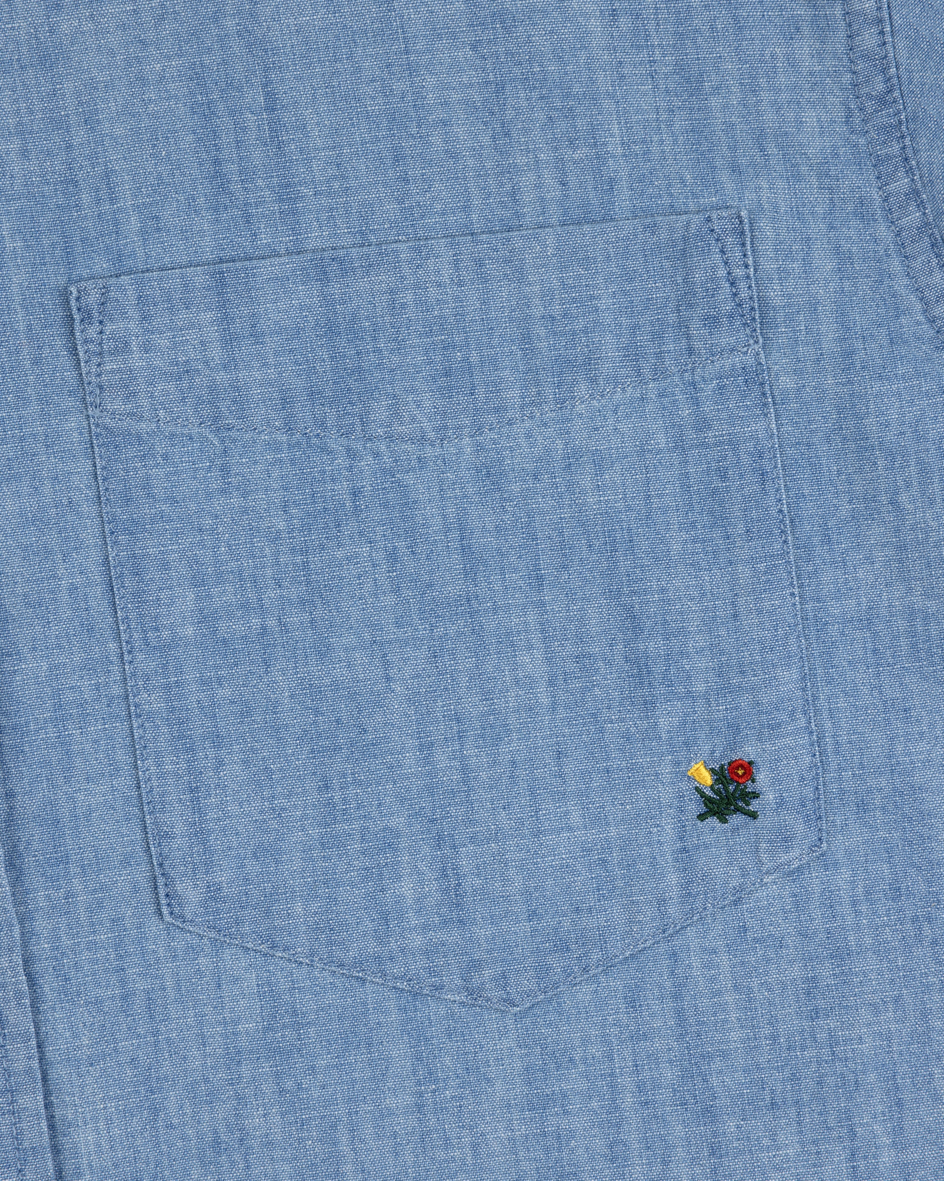 aim-leon-dore-crest-chambray-hemd-blau-regular-fit image 6