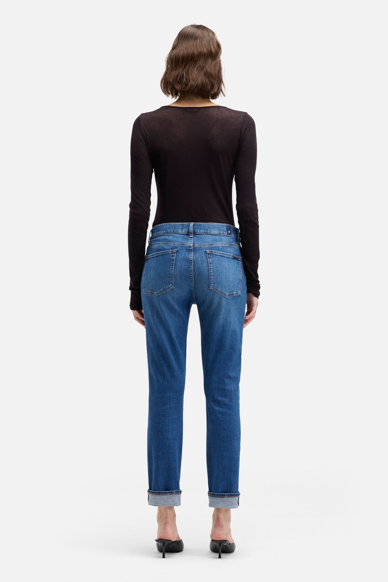 7-for-all-mankind-relaxed-skinny-slim-illusion-moonwater-mid-wash image 5